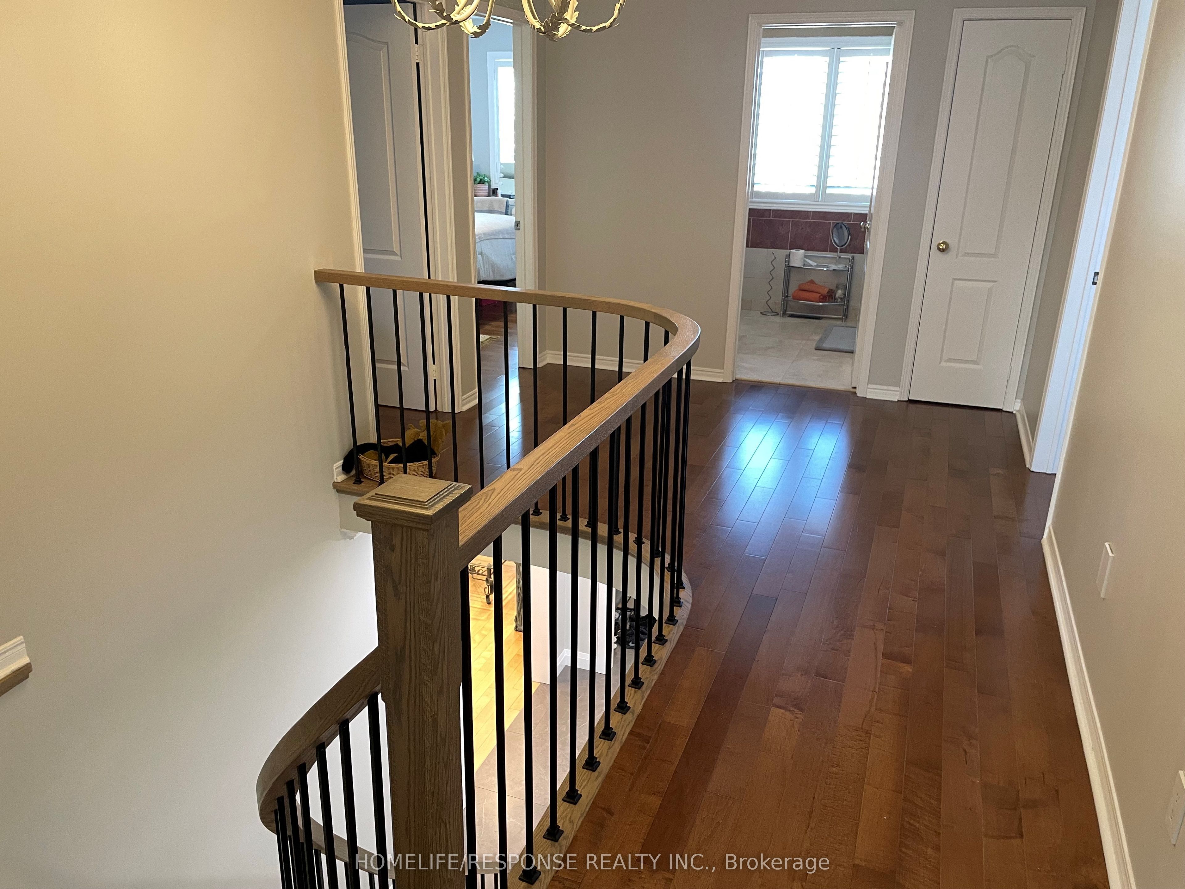 3215 Shadetree Drive Property Photo 11