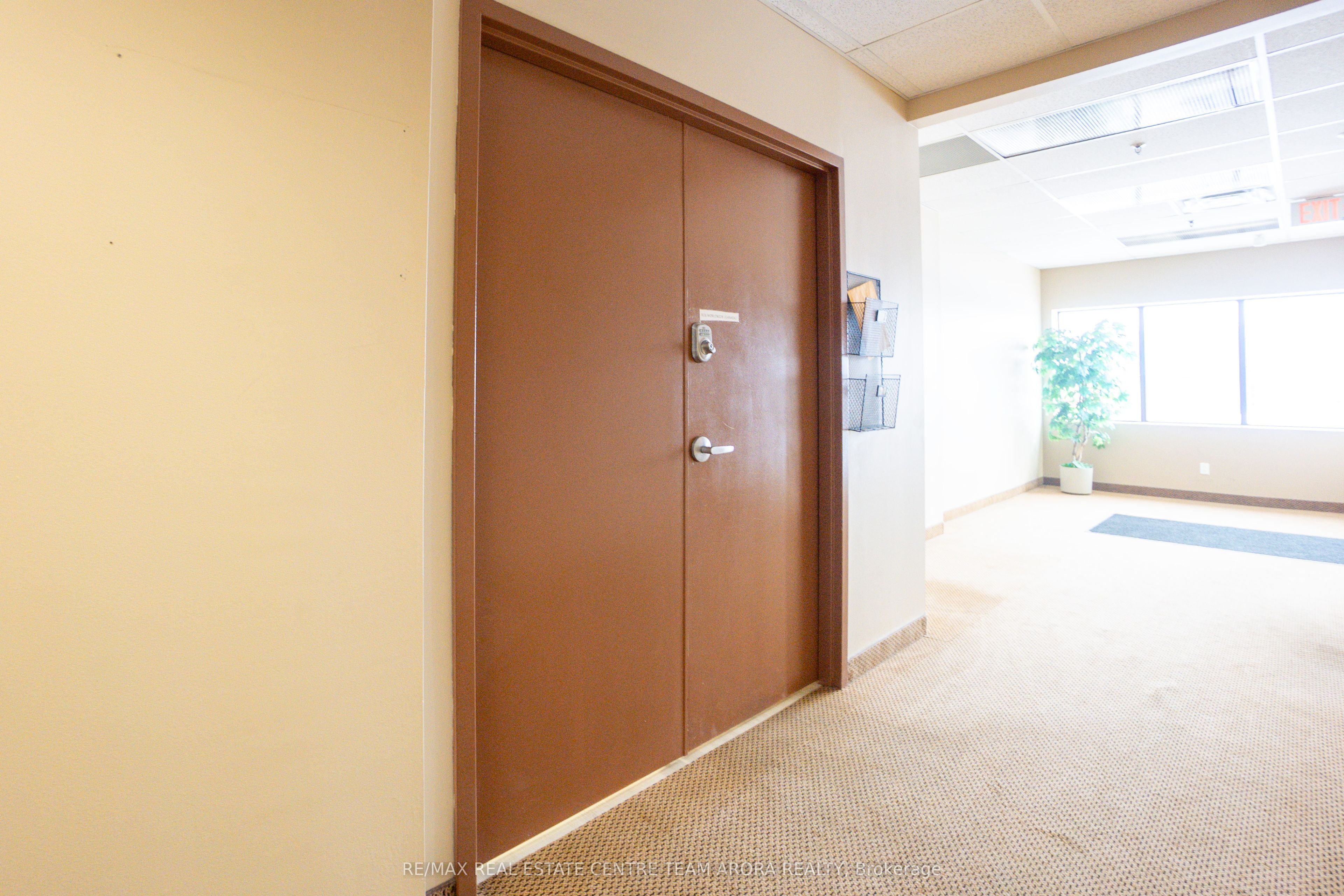 #209 - 1804 Alstep Drive Property Photo 6
