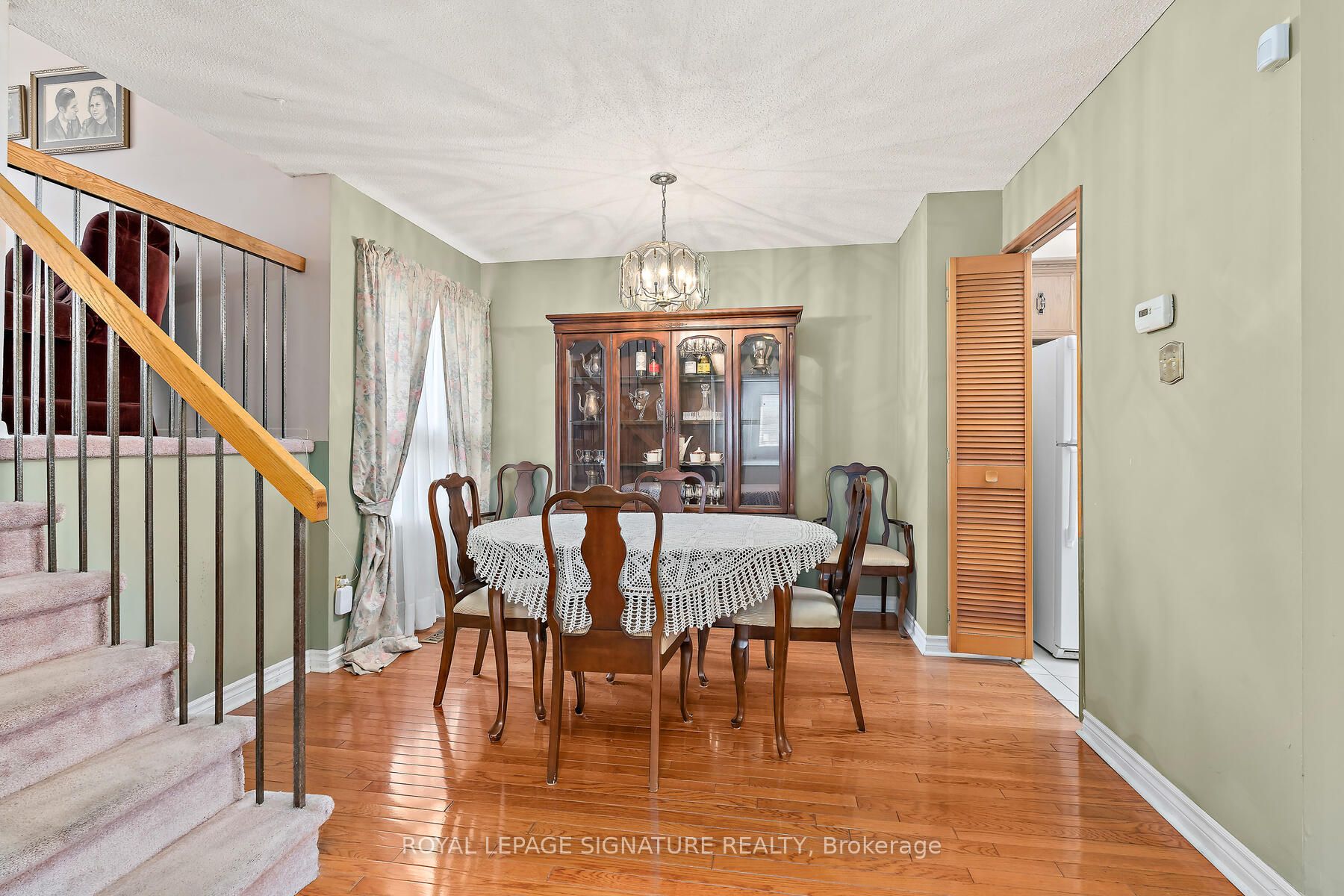 28 Lindridge Avenue Property Photo 21