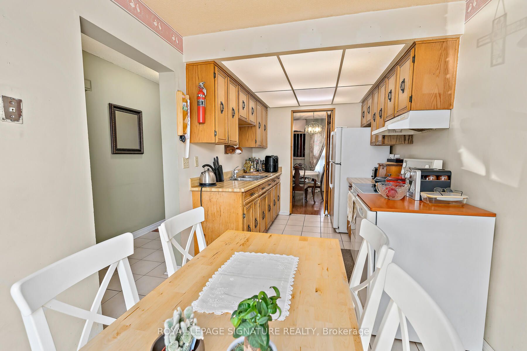 28 Lindridge Avenue Property Photo 24