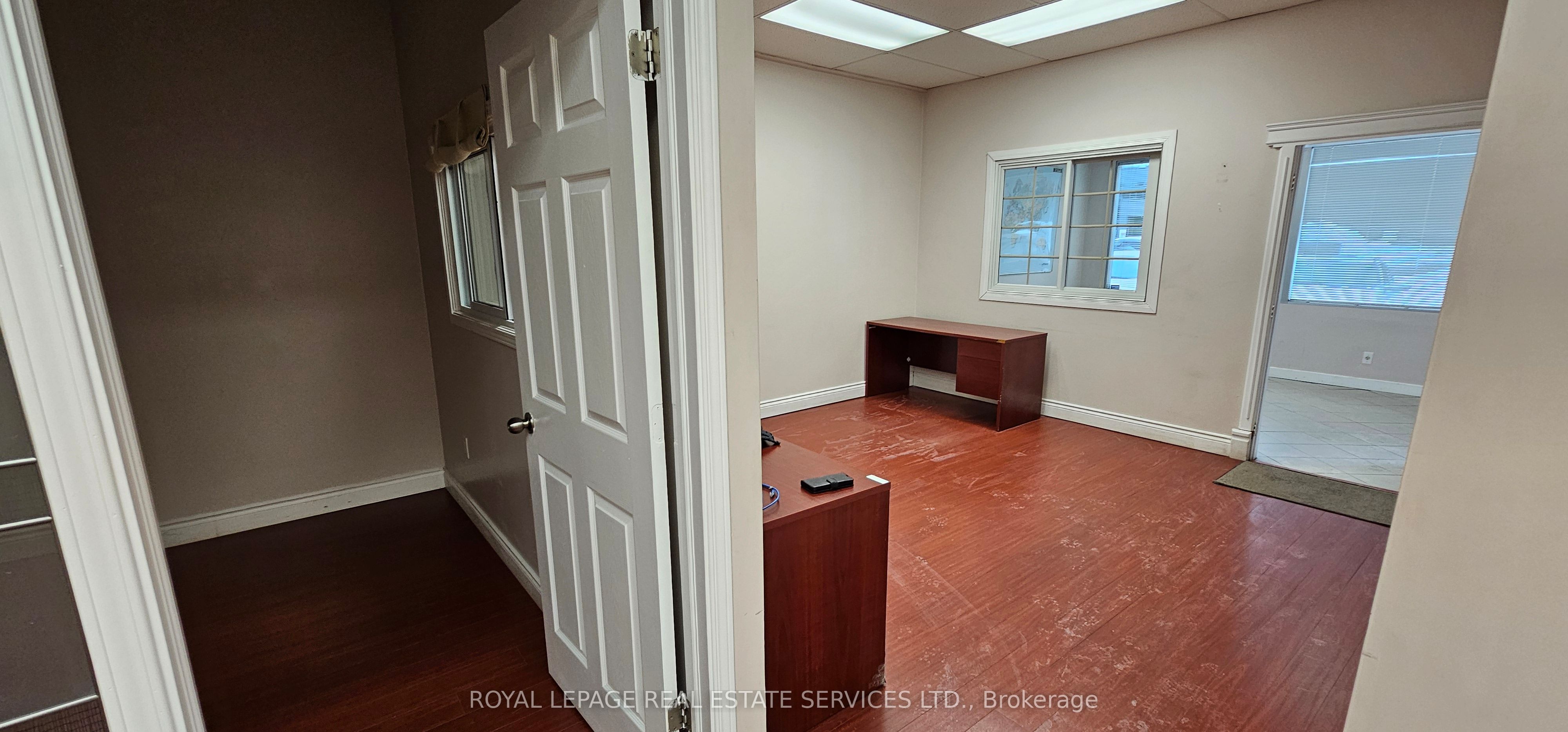 2355 Derry Road E 20 Property Photo 8