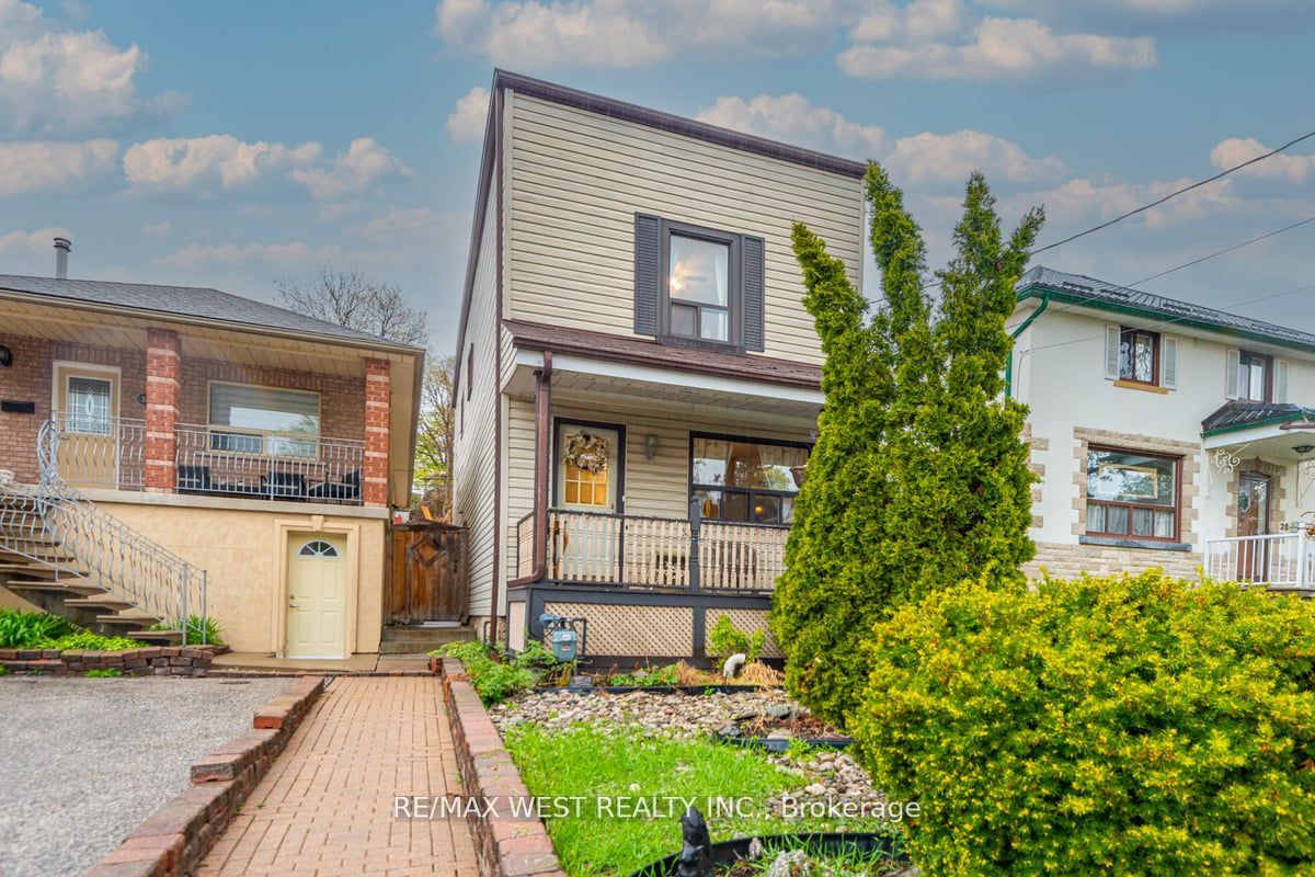 32 Holmesdale Road Property Photo 2