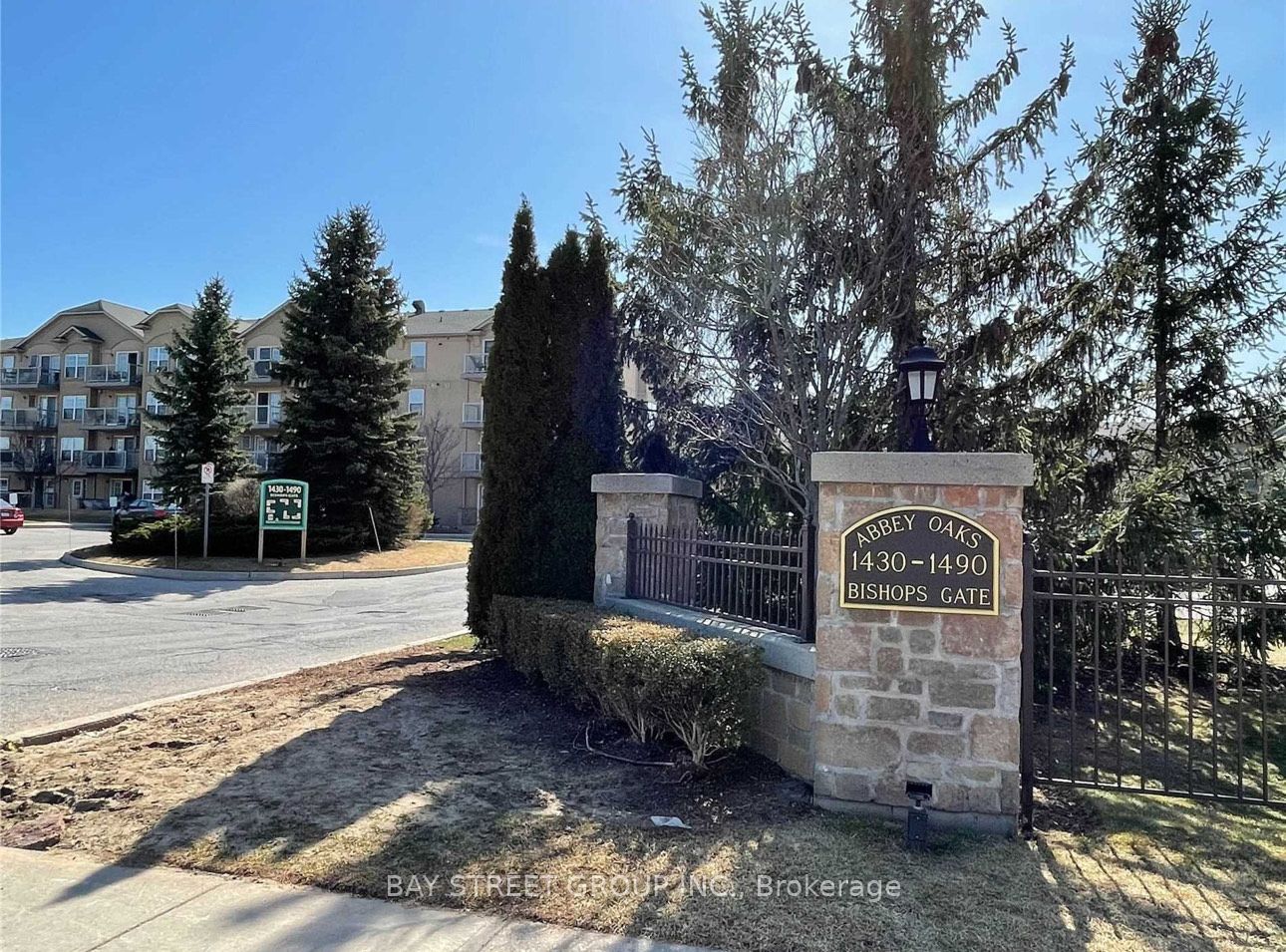 #216 - 1480 Bishops Gate Property Photo 1