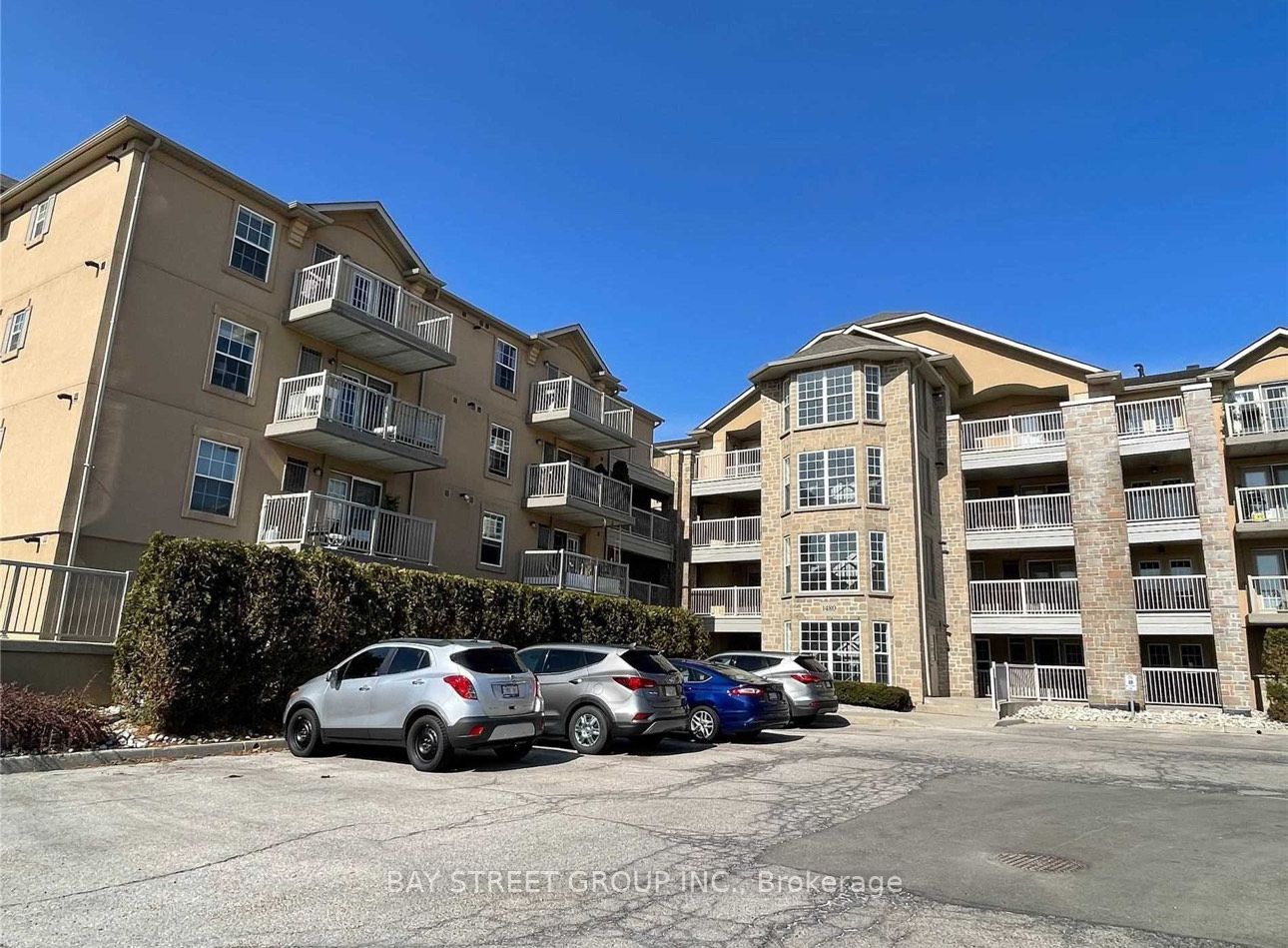 #216 - 1480 Bishops Gate Property Photo 7
