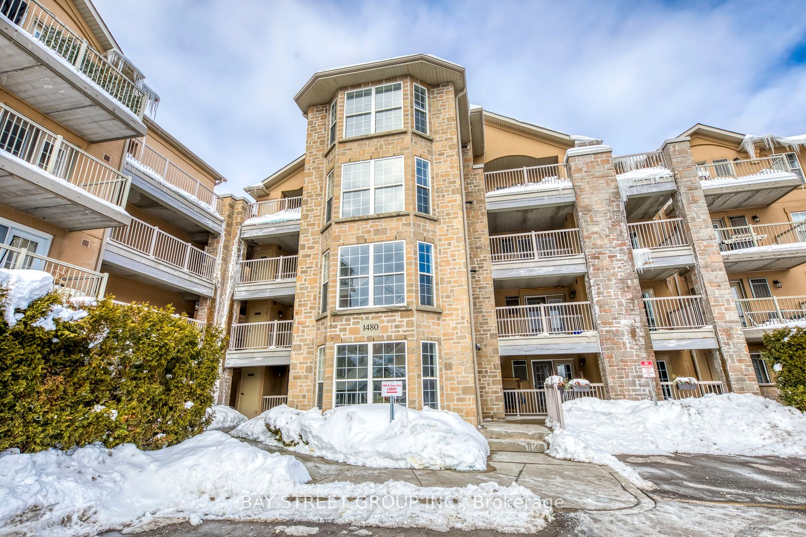 #216 - 1480 Bishops Gate Property Photo 10