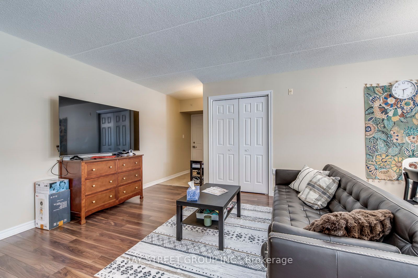 #216 - 1480 Bishops Gate Property Photo 14