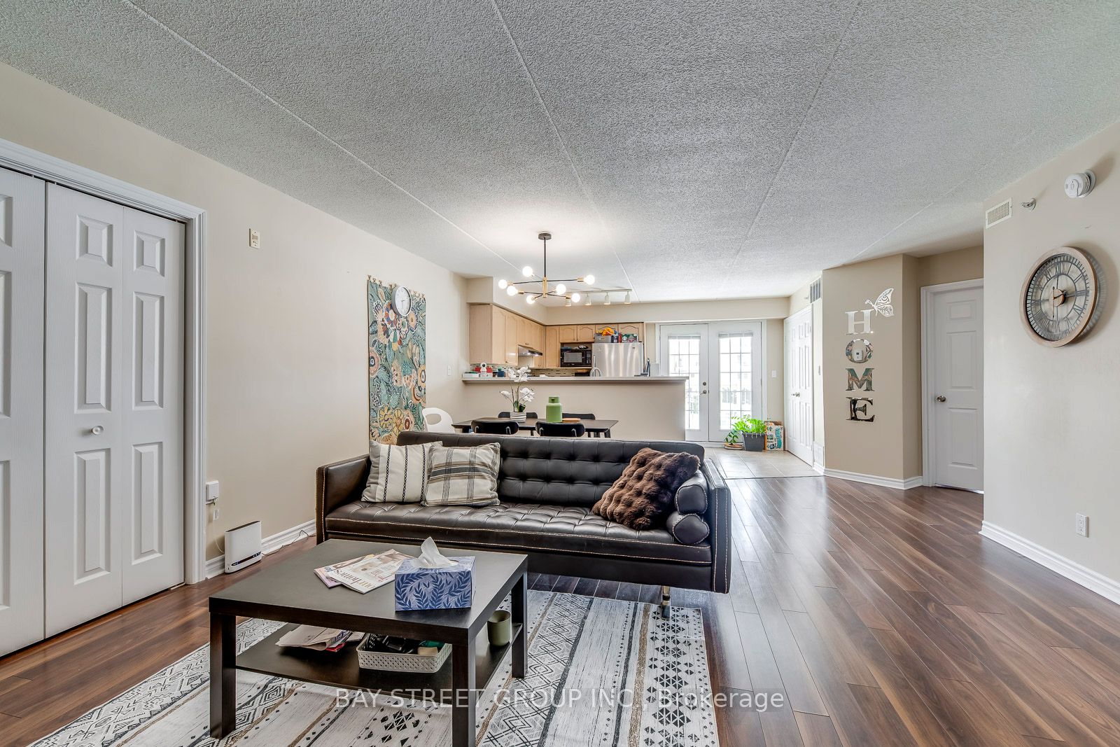 #216 - 1480 Bishops Gate Property Photo 16