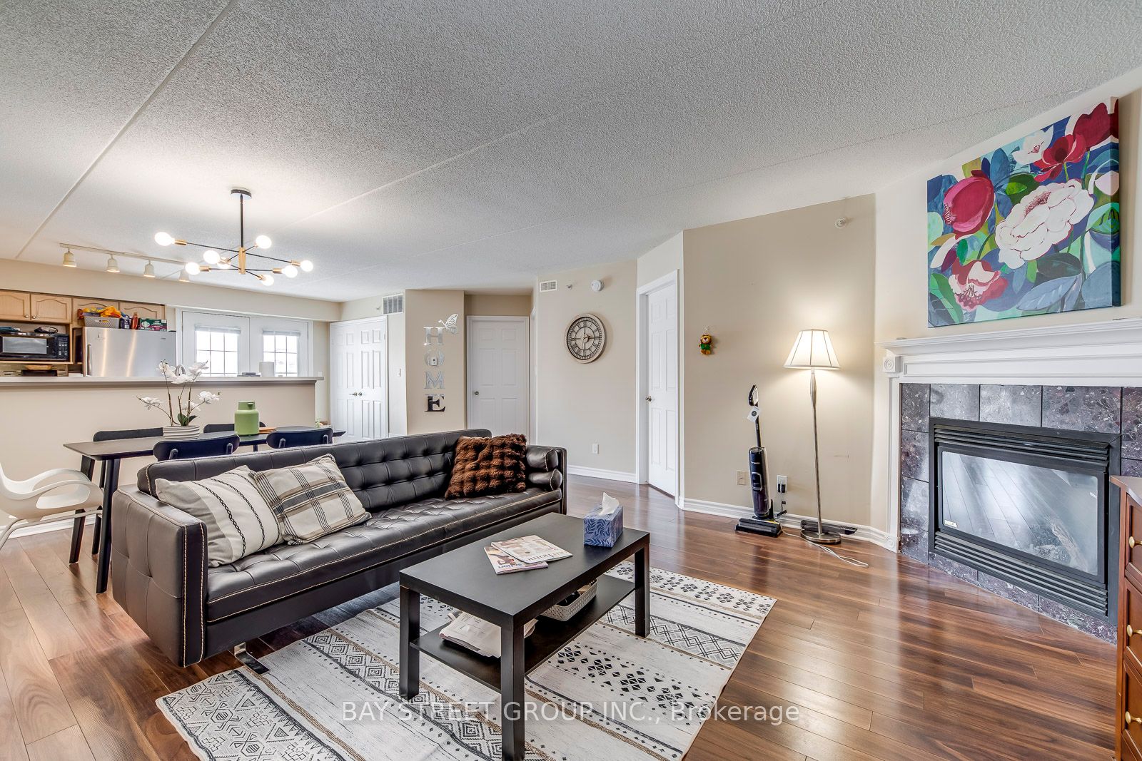 #216 - 1480 Bishops Gate Property Photo 17