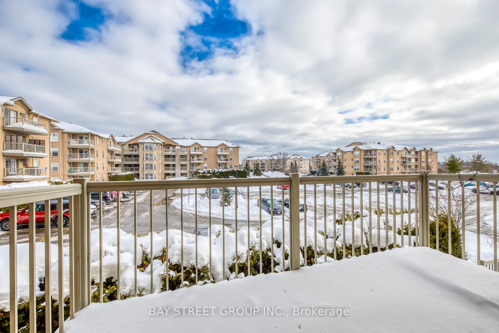 #216 - 1480 Bishops Gate Property Photo 27