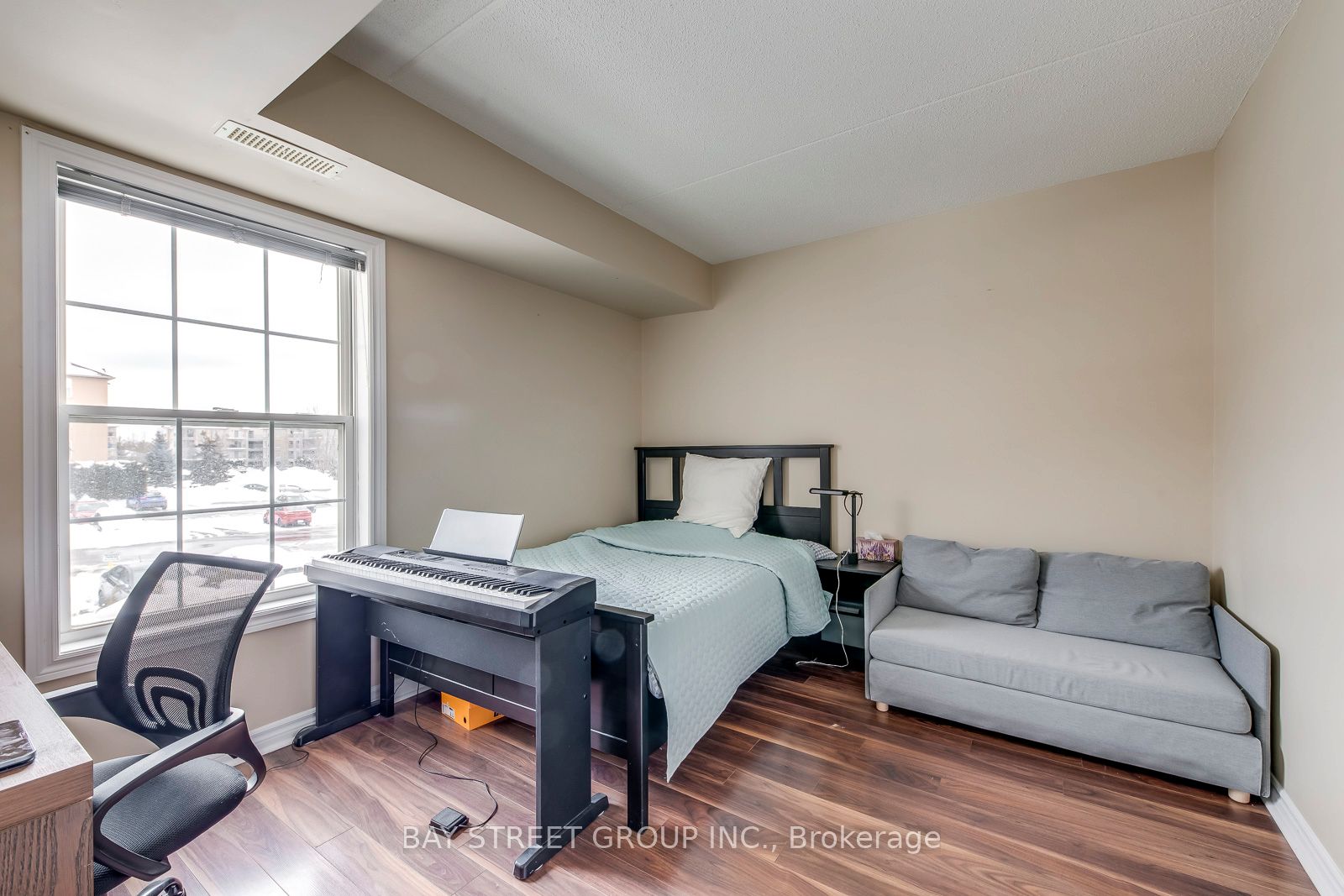 #216 - 1480 Bishops Gate Property Photo 32