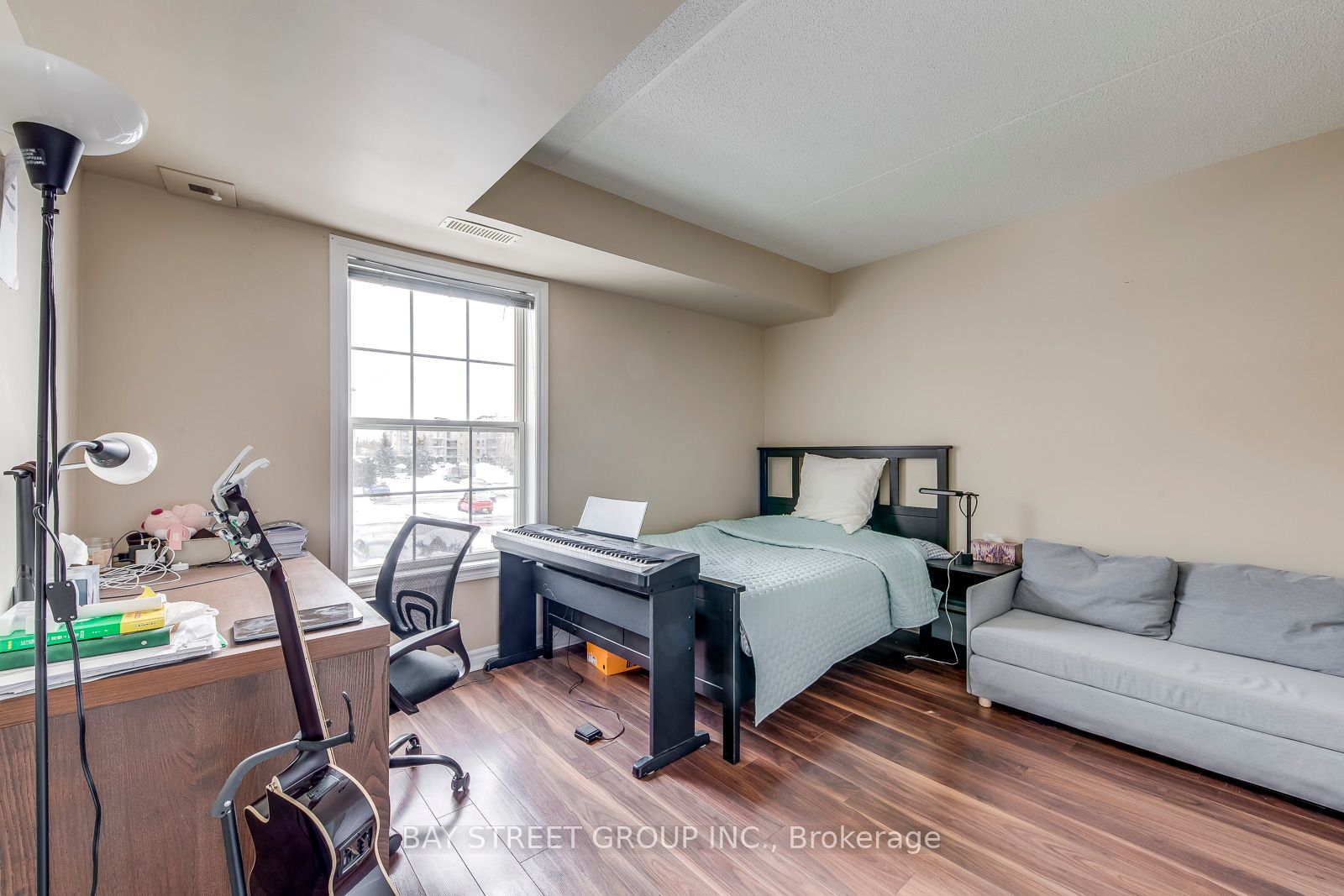 #216 - 1480 Bishops Gate Property Photo 33