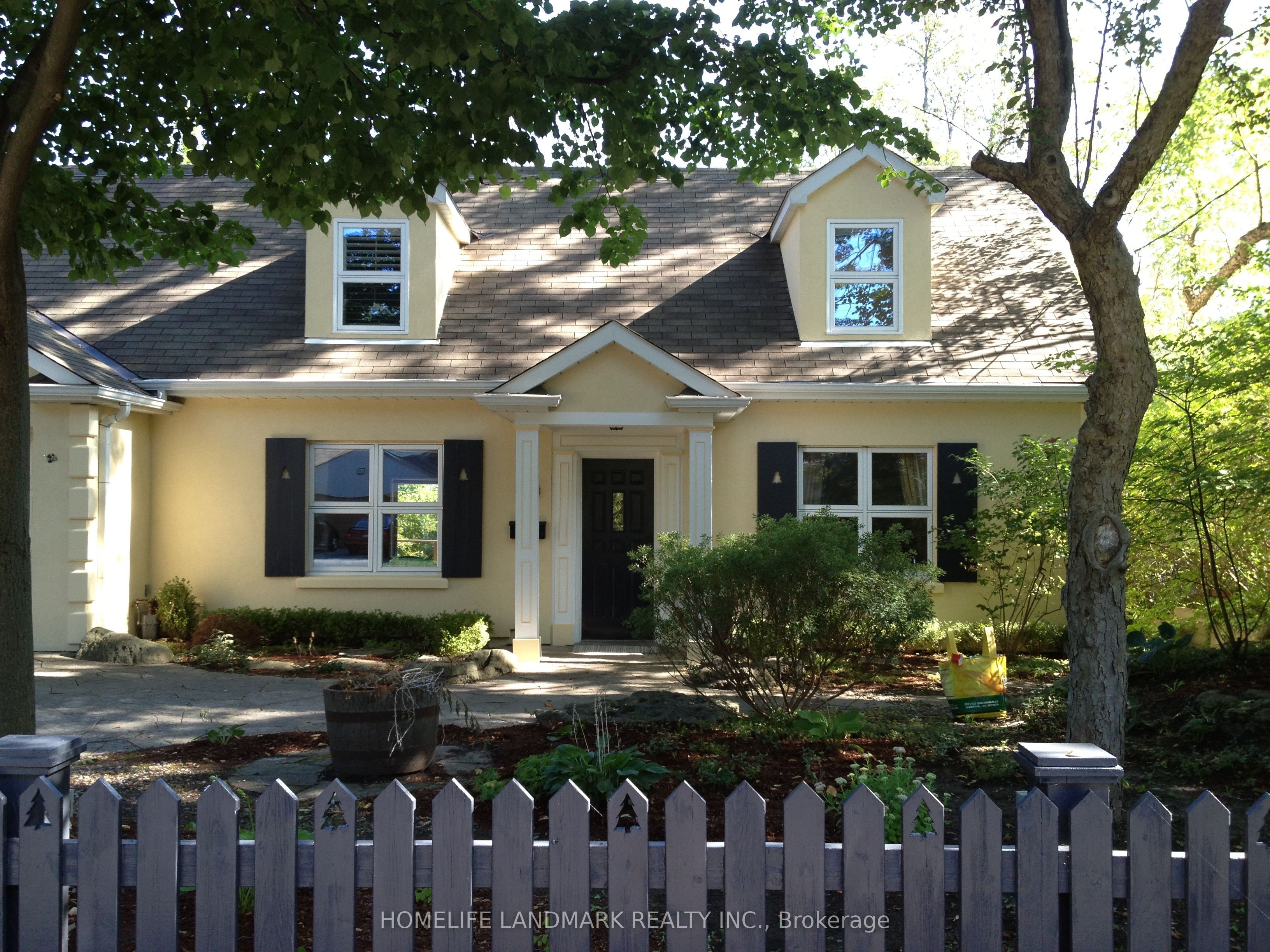 1299 Stavebank Road Property Photo 1