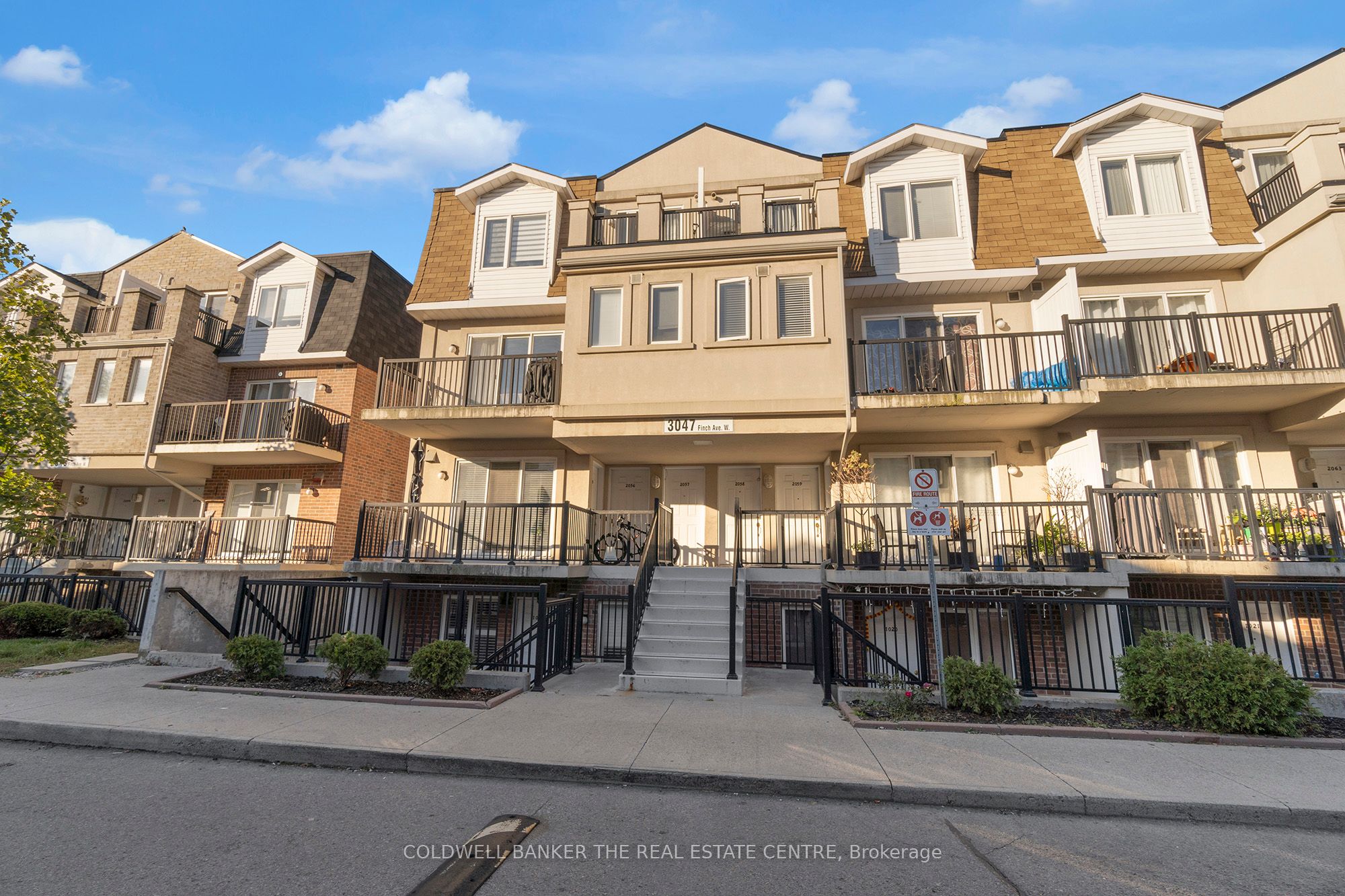 #2057 - 3047 Finch Avenue Property Photo 1