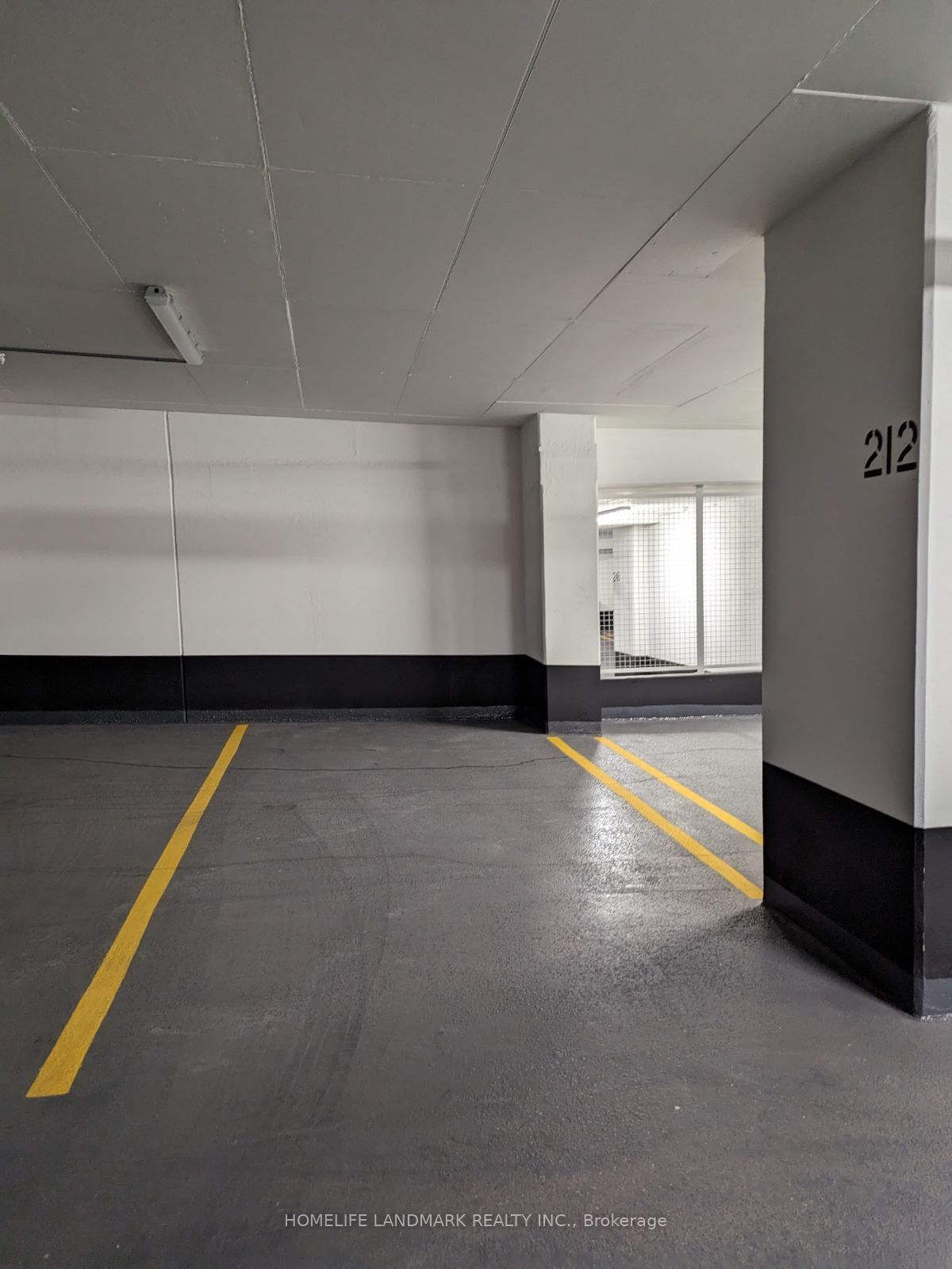 #522 - 36 Zorra Street Property Photo 17
