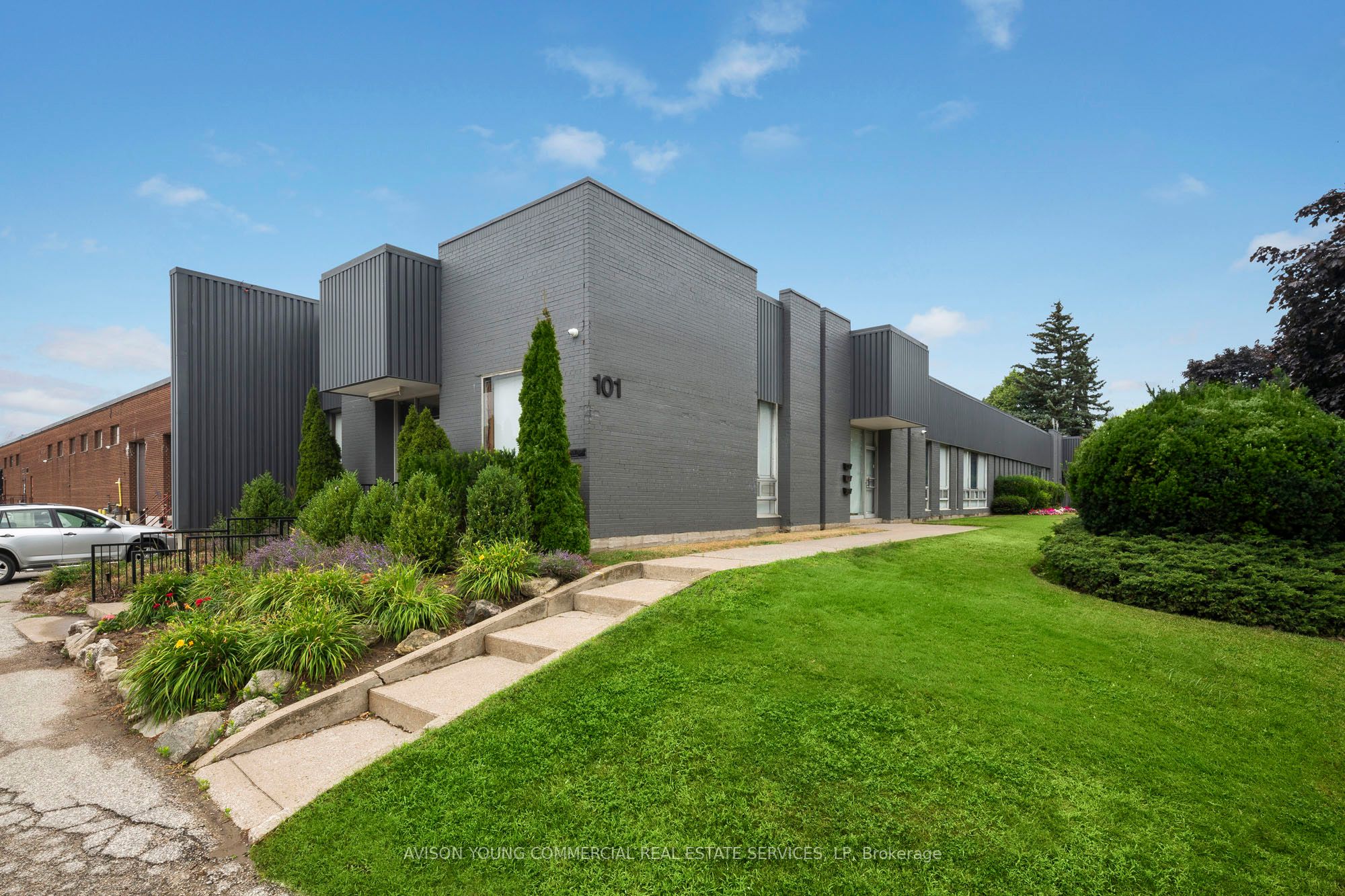 #a & B - 101 Brisbane Road Property Photo 1
