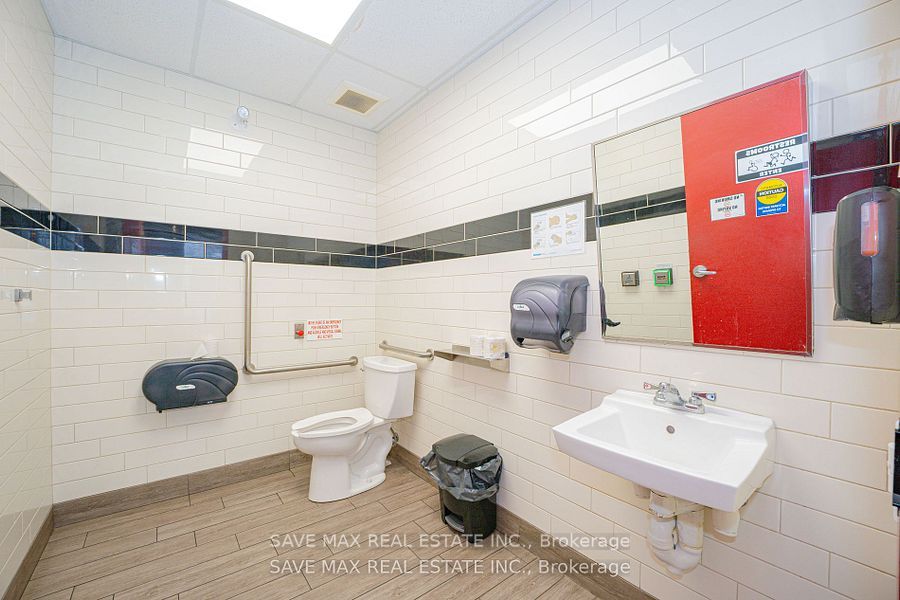 #12 - 3480 Fairview Street Property Photo 31