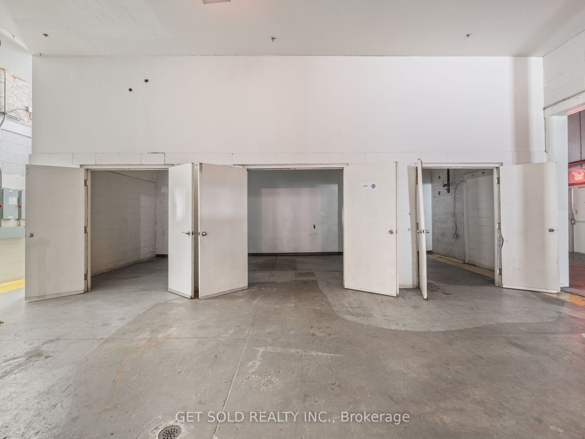 650 Fenmar Drive Property Photo 37