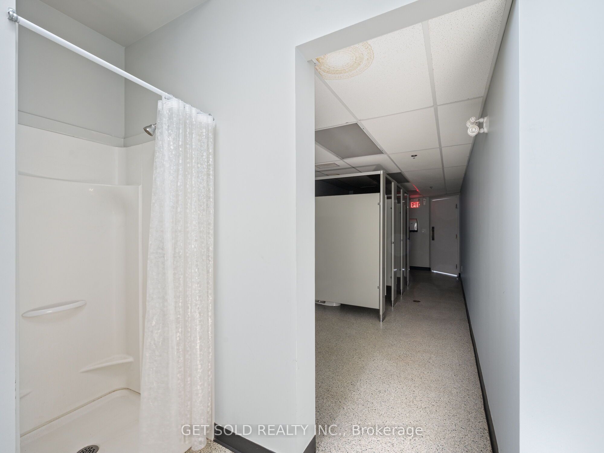 650 Fenmar Drive Property Photo 43