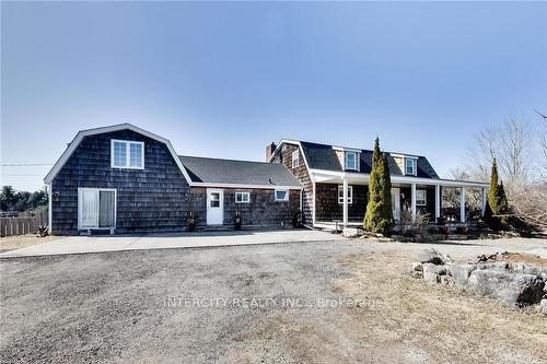 9280 First Line Property Photo 3