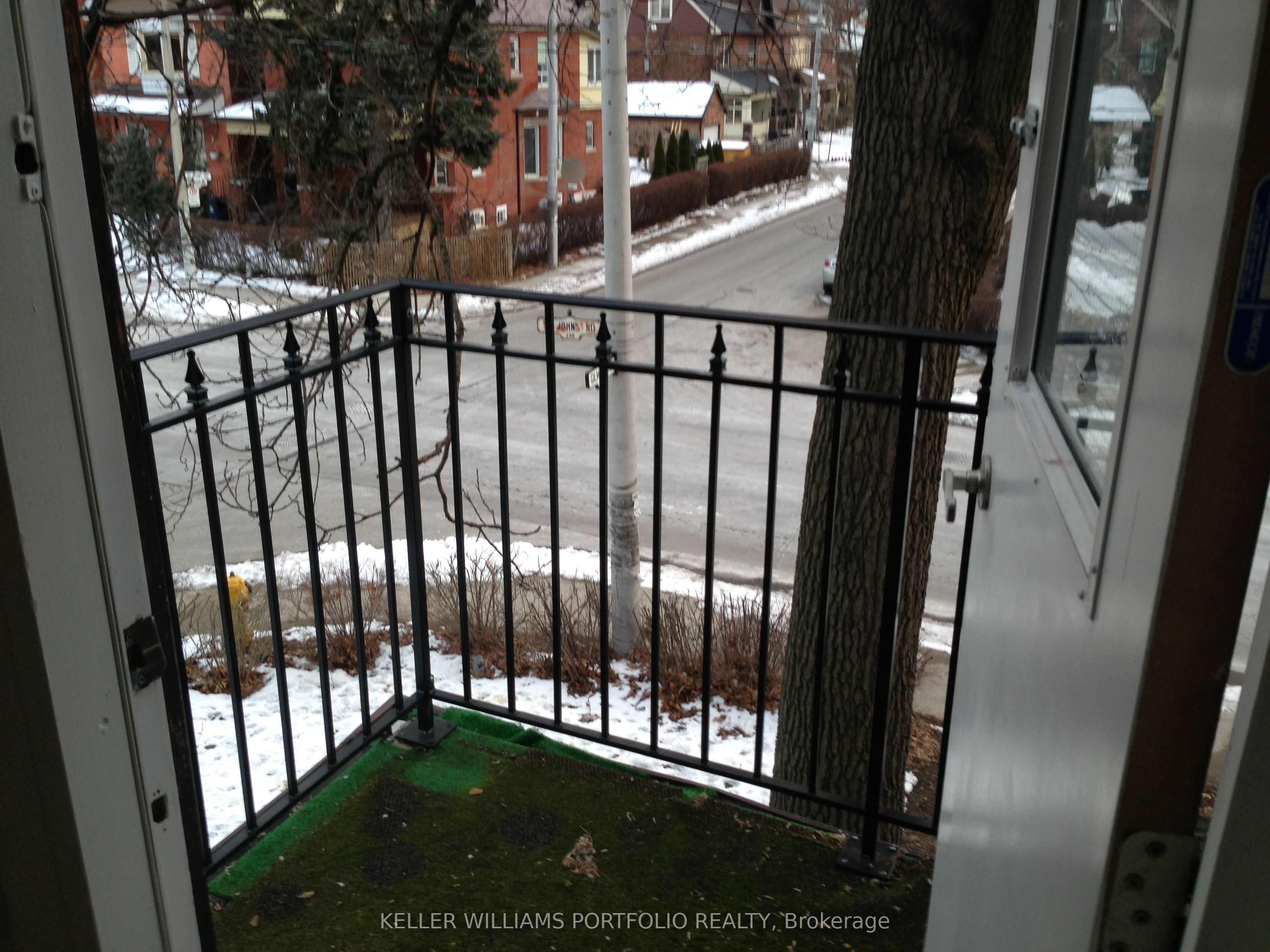 188 St Johns Road Property Photo 11