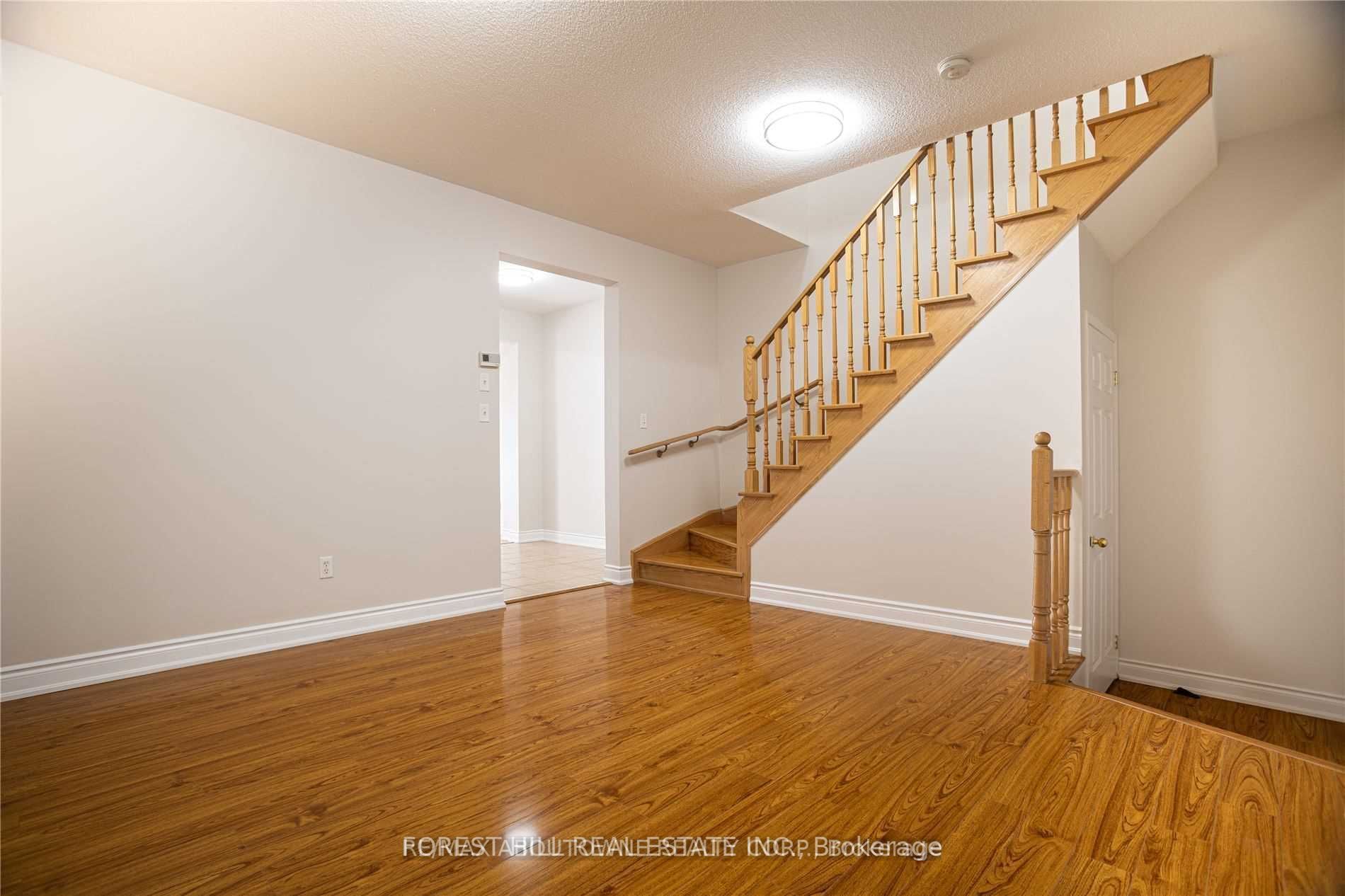 576 Courtney Valley Road Property Photo 6