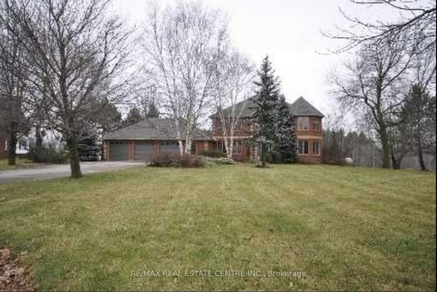 16 Shortill Road Property Photo 1