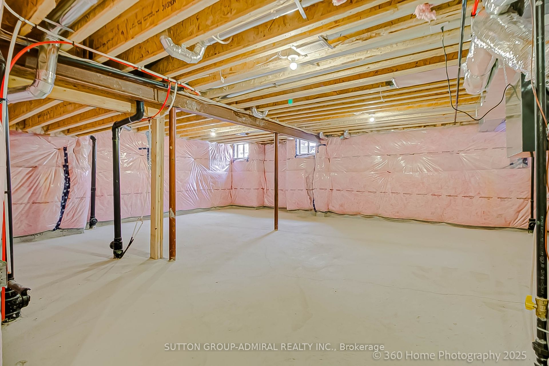 33 Tiger Crescent Property Photo 25