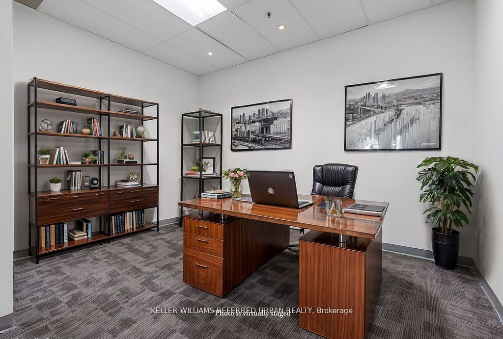 #24 - 2201 Finch Avenue Property Photo 19