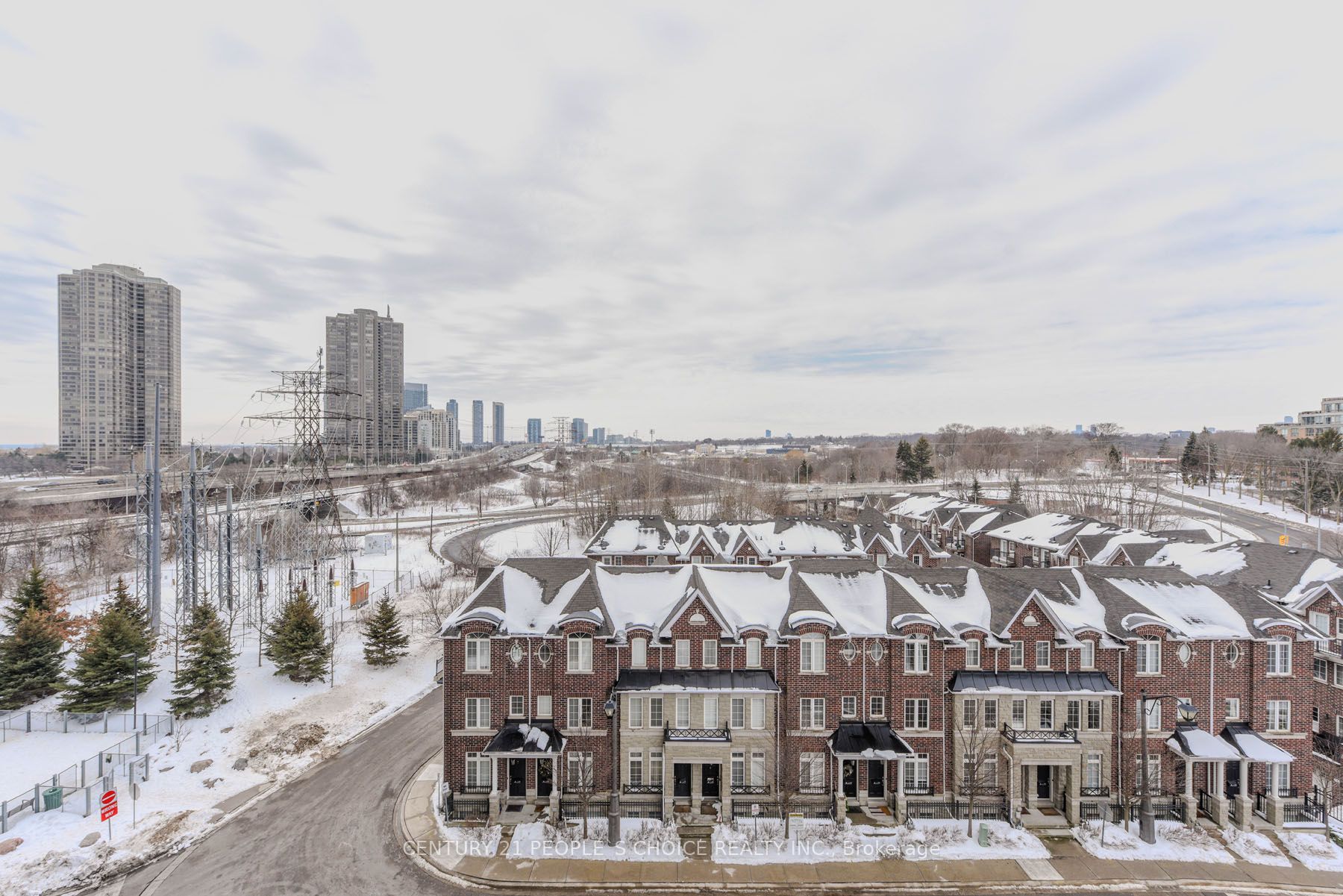 #610 - 105 The Queensway Property Photo 32