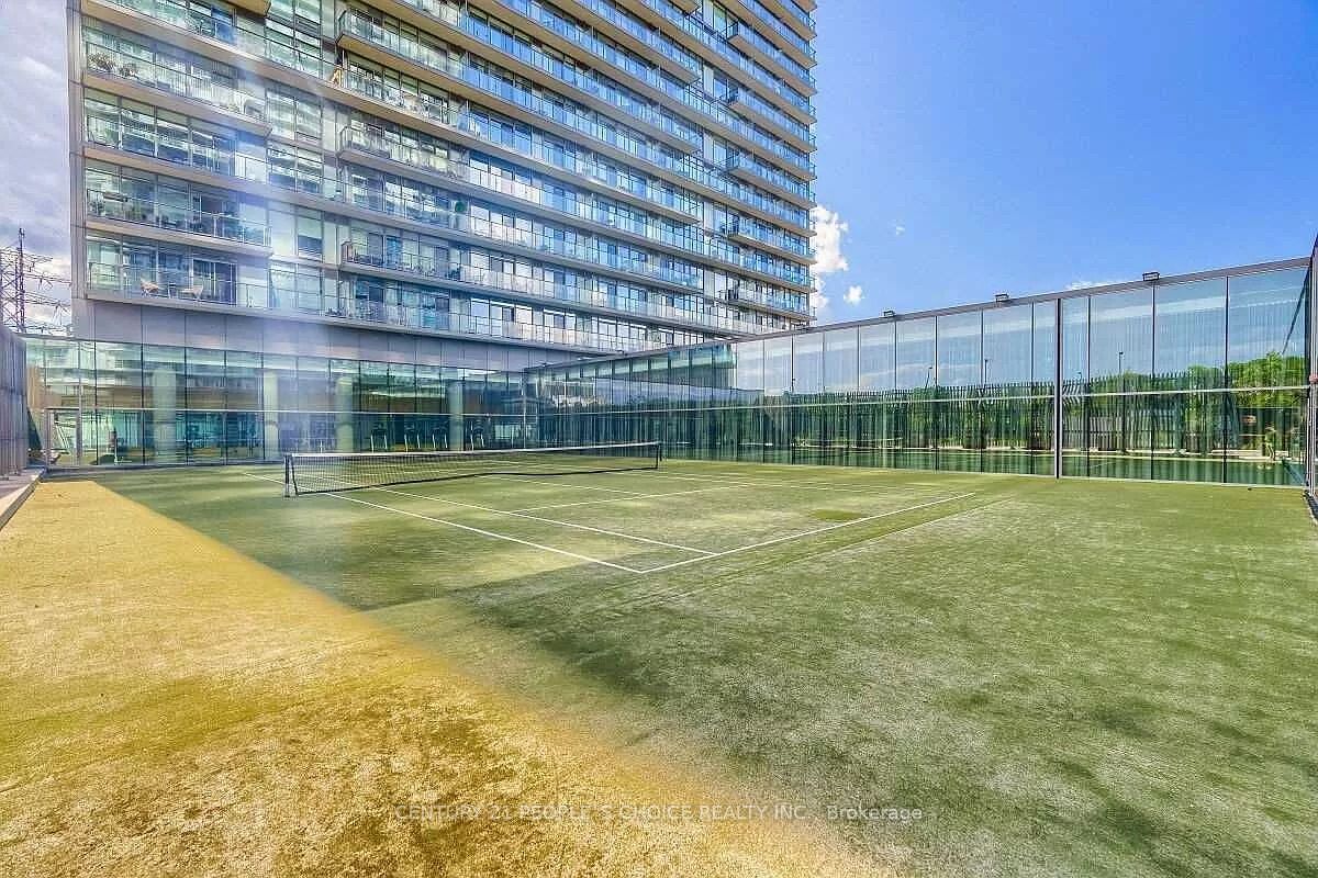 #610 - 105 The Queensway Property Photo 41
