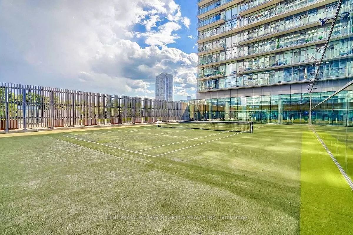 #610 - 105 The Queensway Property Photo 42