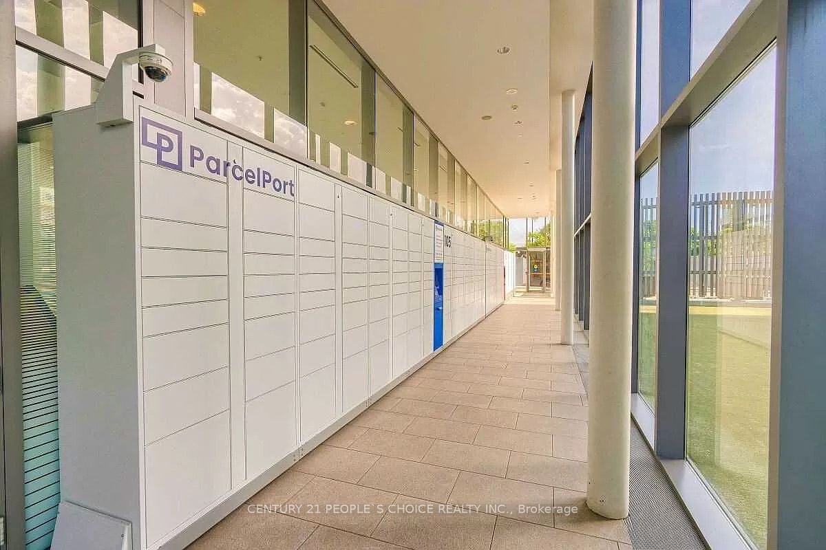 #610 - 105 The Queensway Property Photo 43