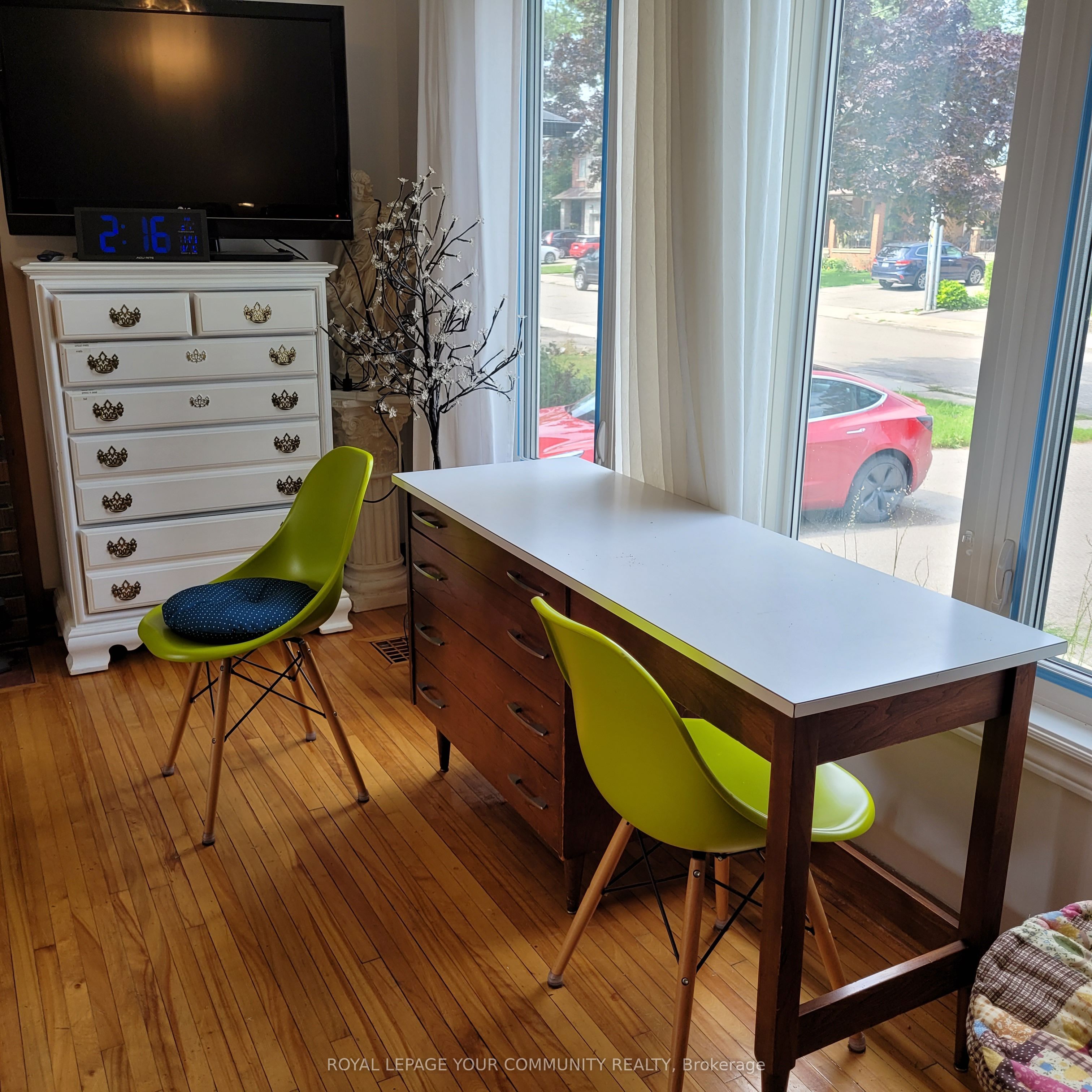 24 Benson Avenue Property Photo 6