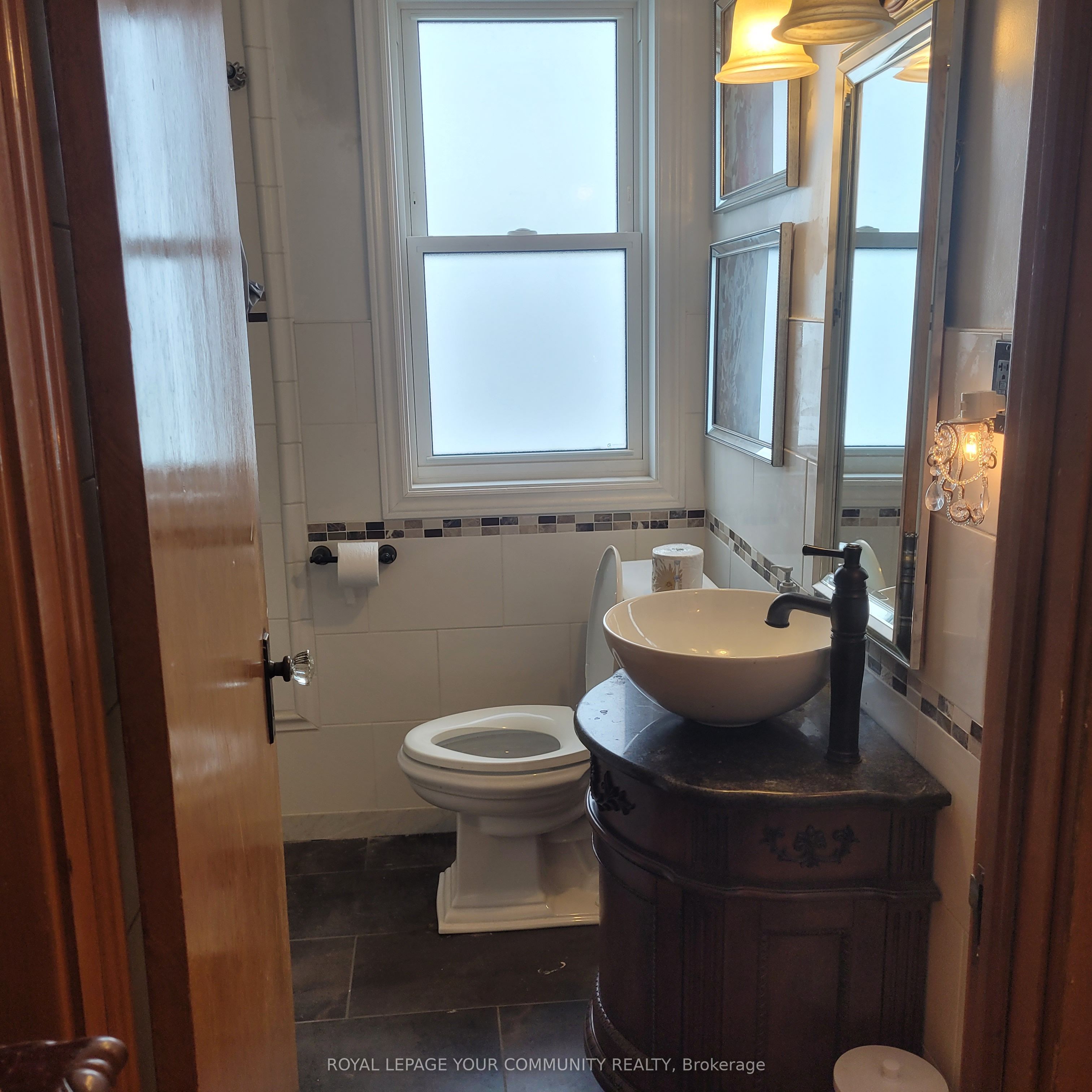 24 Benson Avenue Property Photo 8