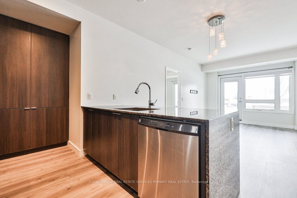 #108 - 5025 Harvard Road Property Photo 4