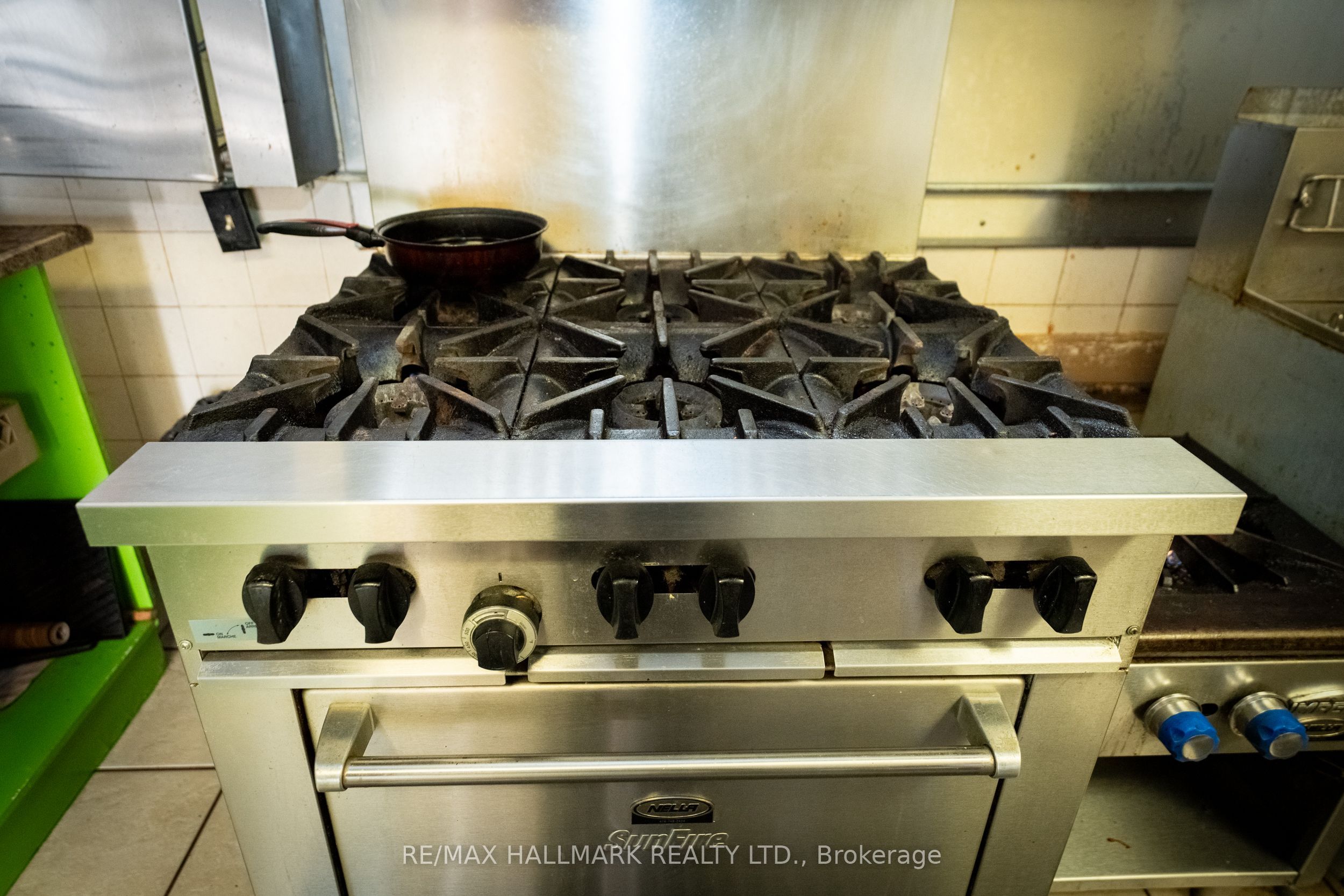 #unit 1 - 170 Wilkinson Road Property Photo 13