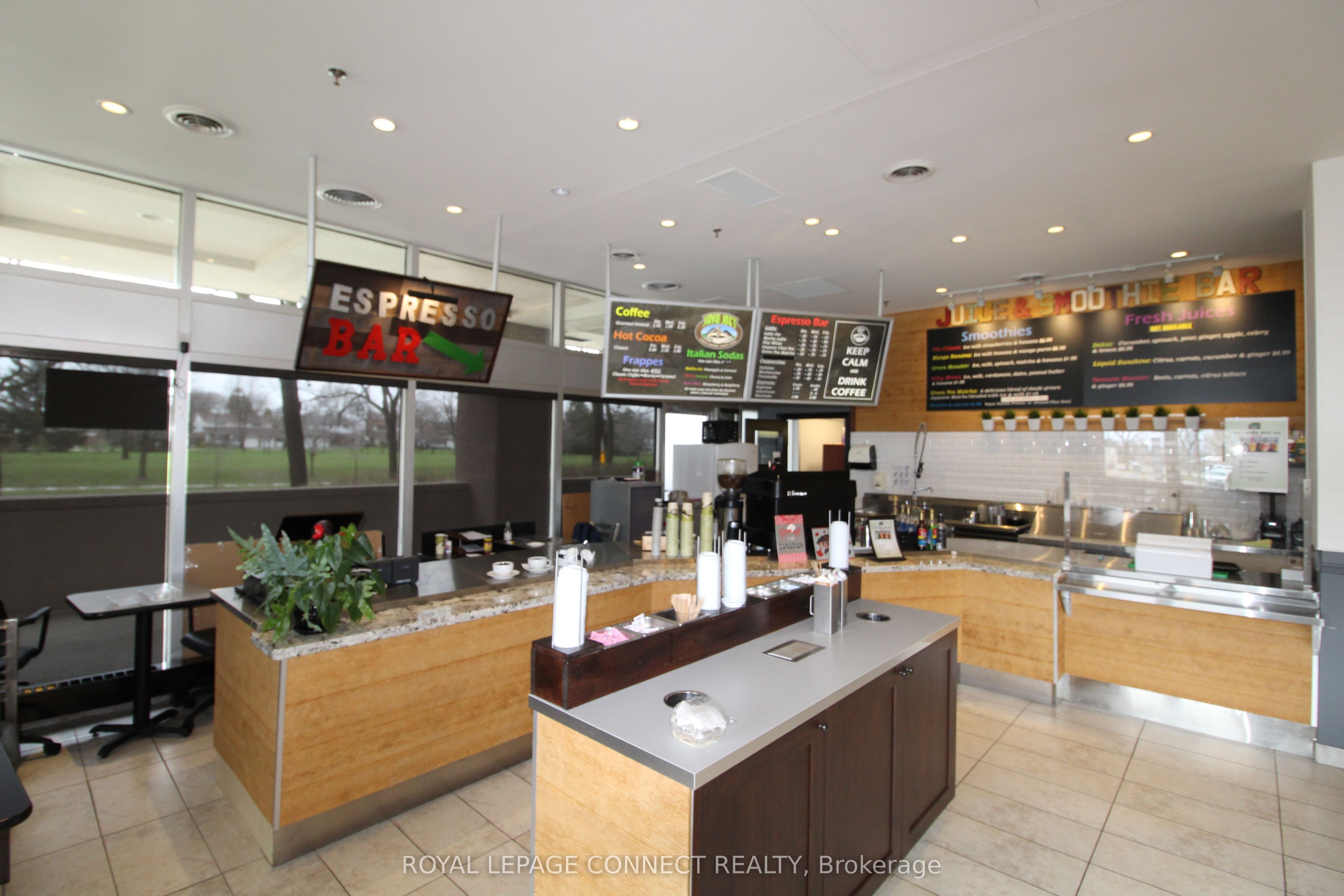 #unit101 - 405 The West Mall Property Photo 1