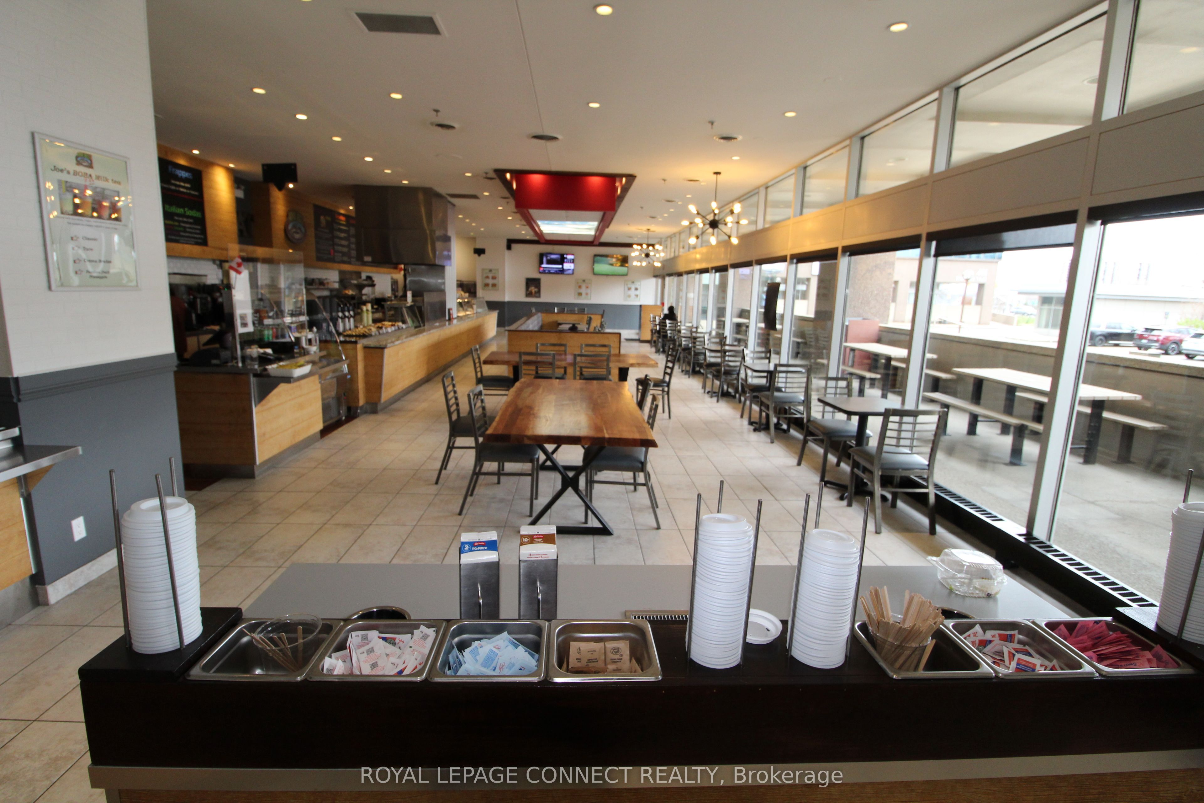 #unit101 - 405 The West Mall Property Photo 16