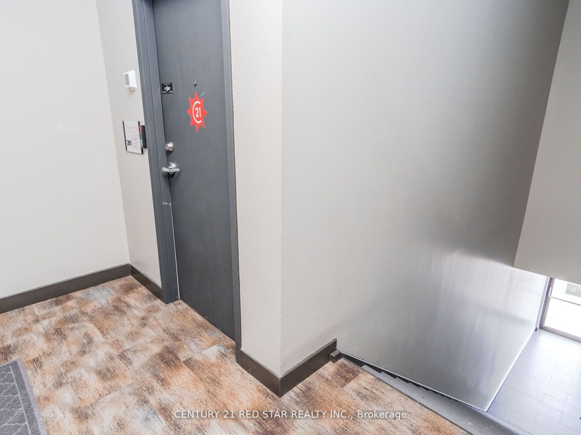 #201 - 50 Steeles Avenue Property Photo 11