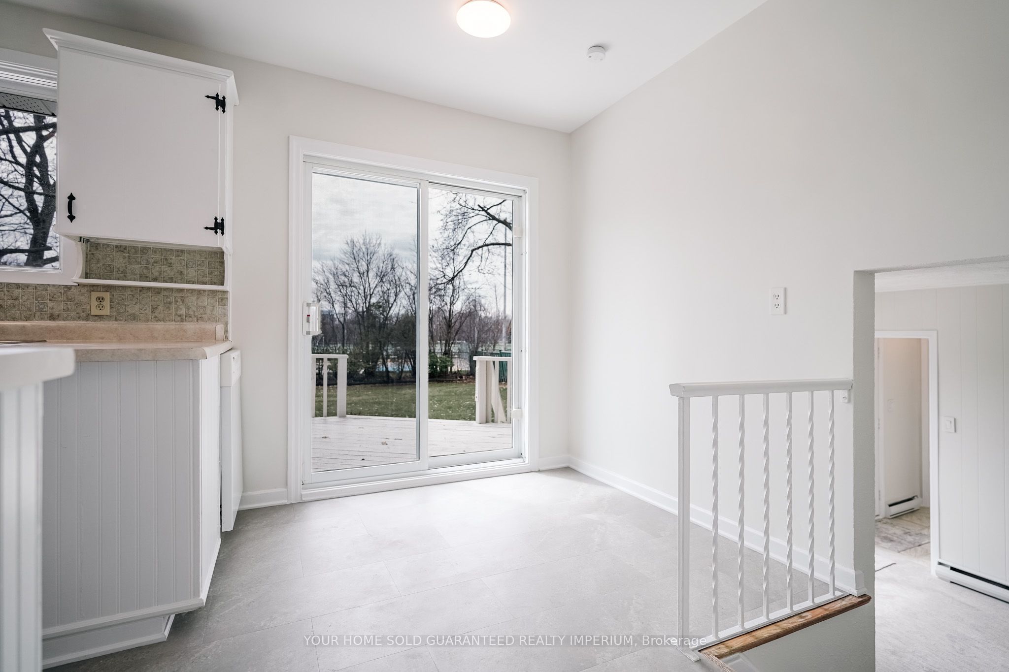 124 Ulster Drive Property Photo 4