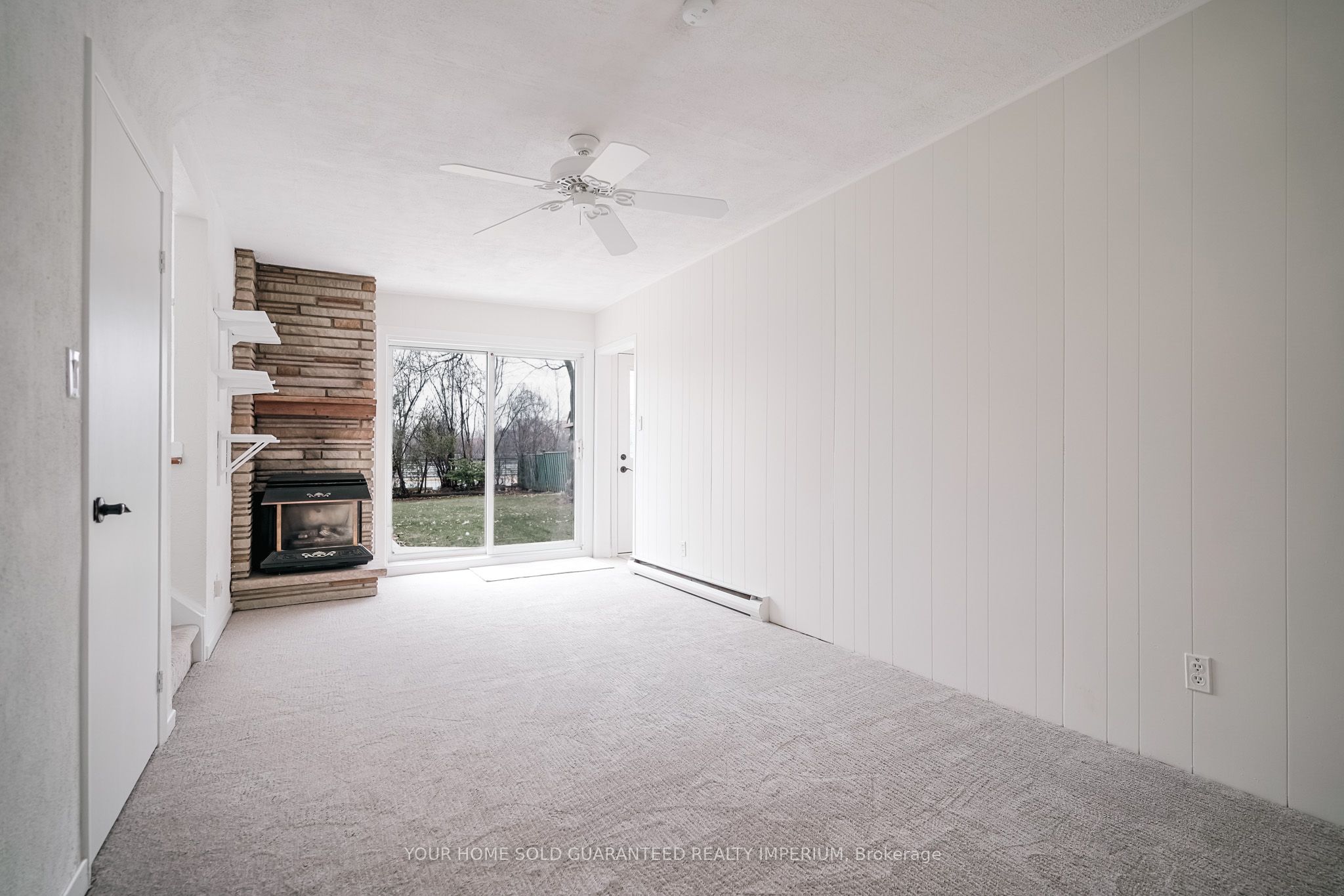 124 Ulster Drive Property Photo 5