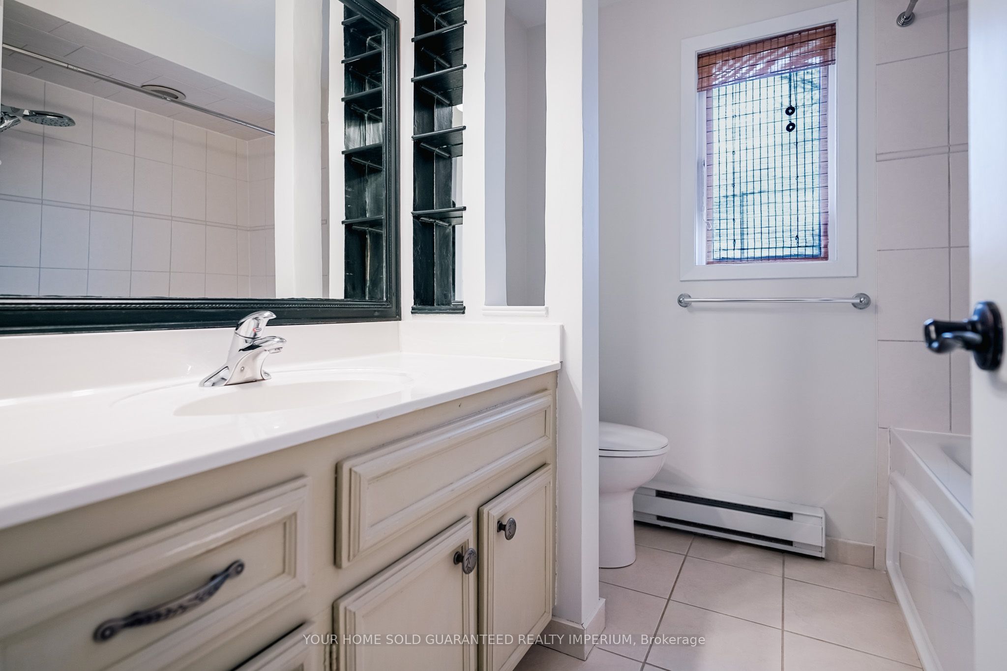 124 Ulster Drive Property Photo 10