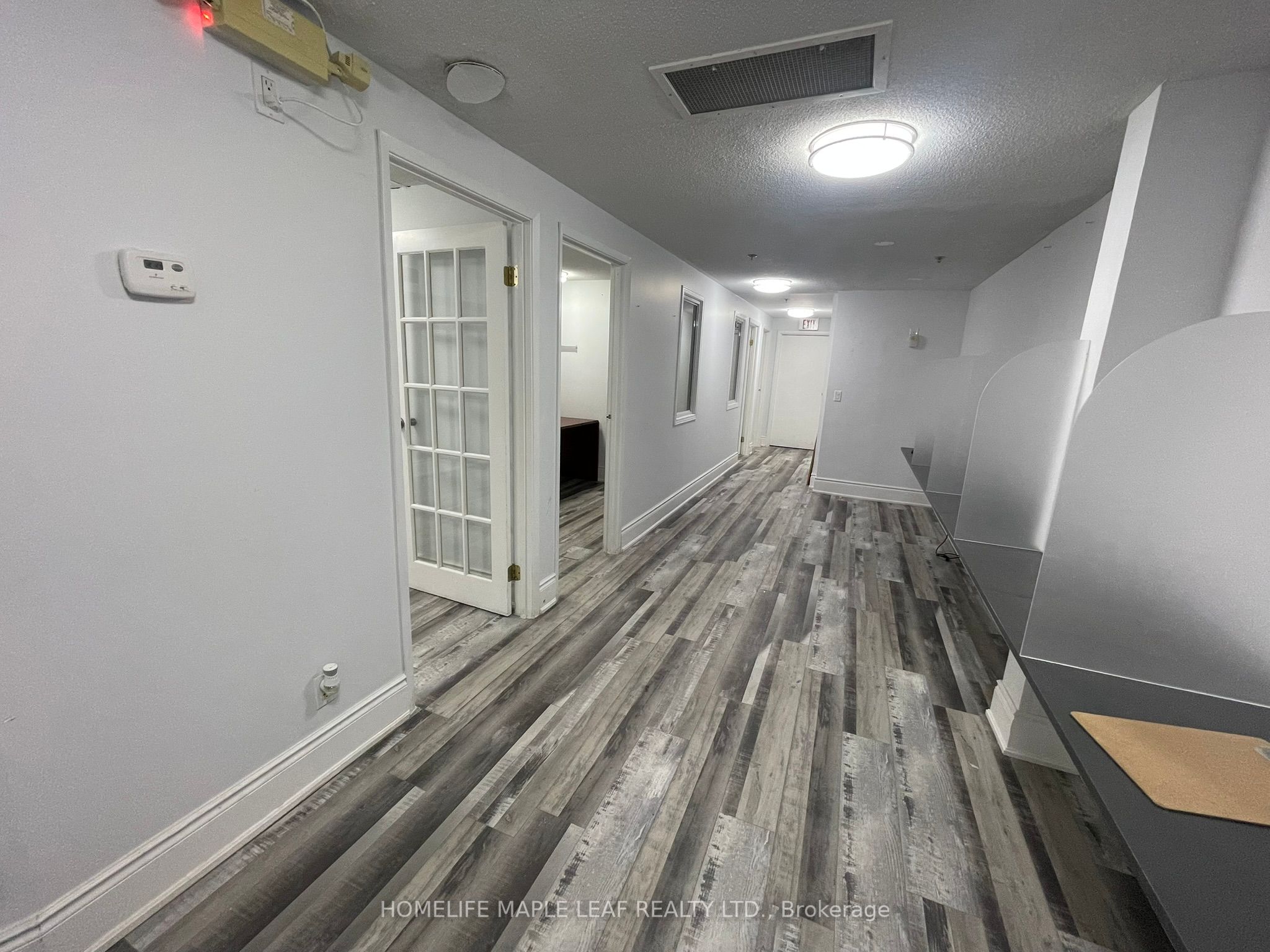 2575 Steeles Ave E Property Photo 24
