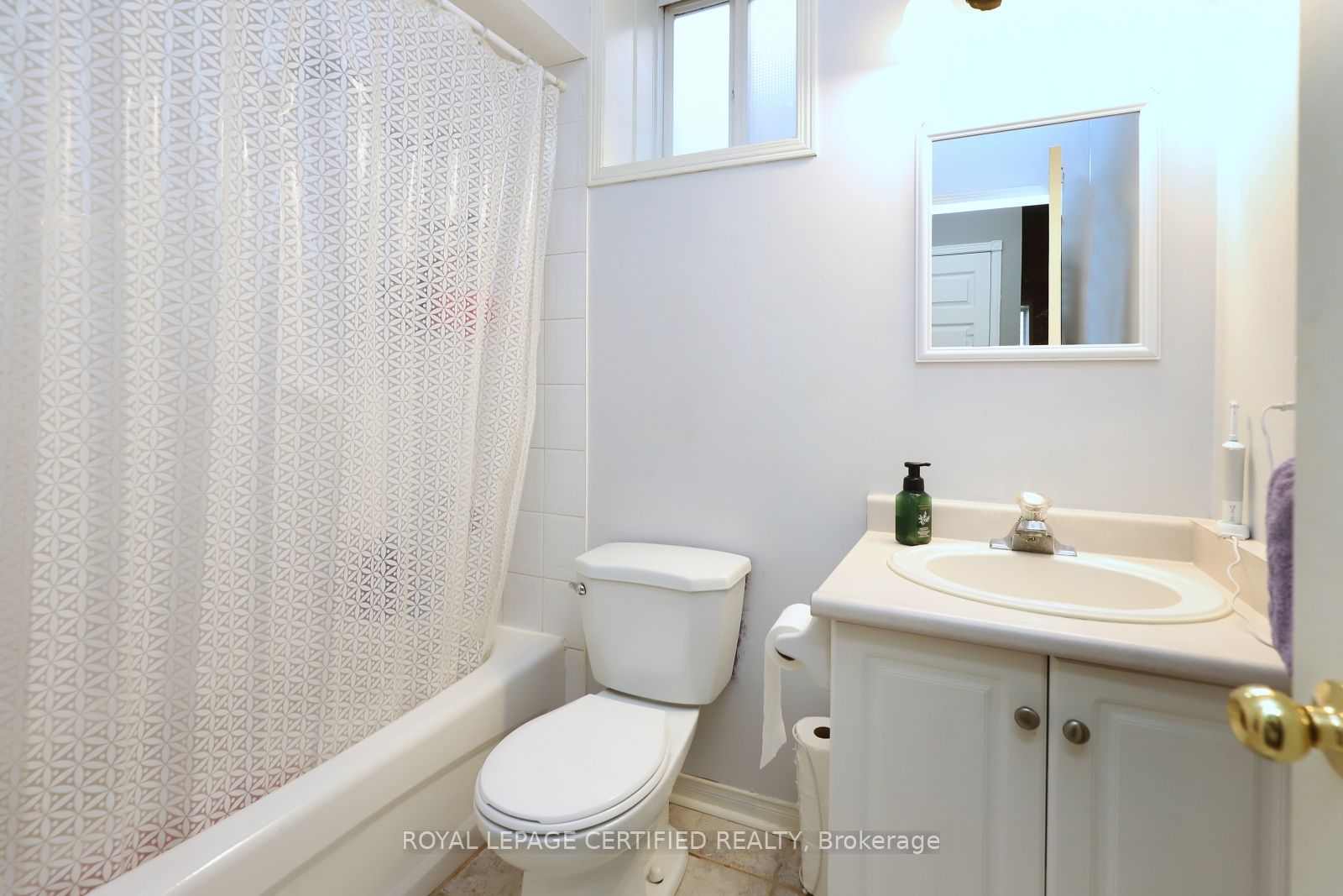 95 Vintage Gate Property Photo 23