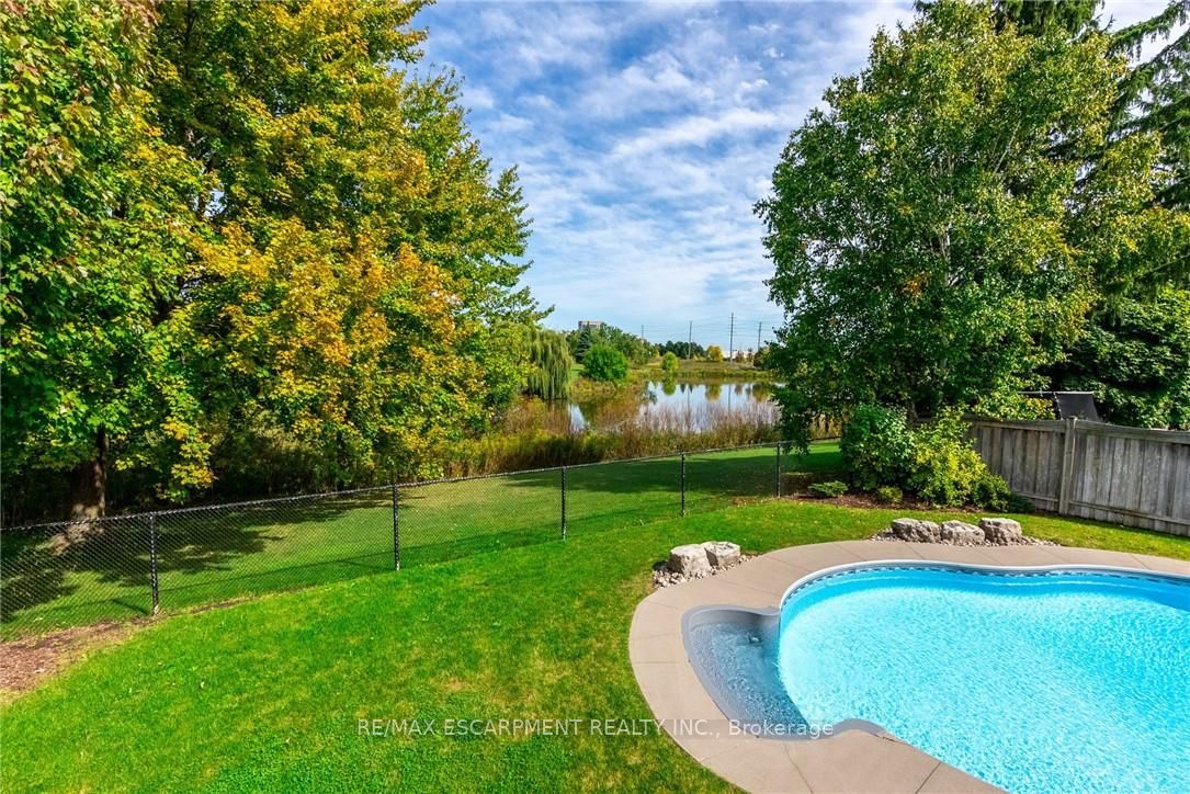 2049 Country Club Drive Property Photo 42