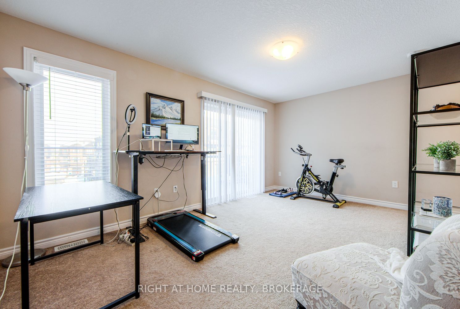 #62 - 445 Ontario Street Property Photo 19