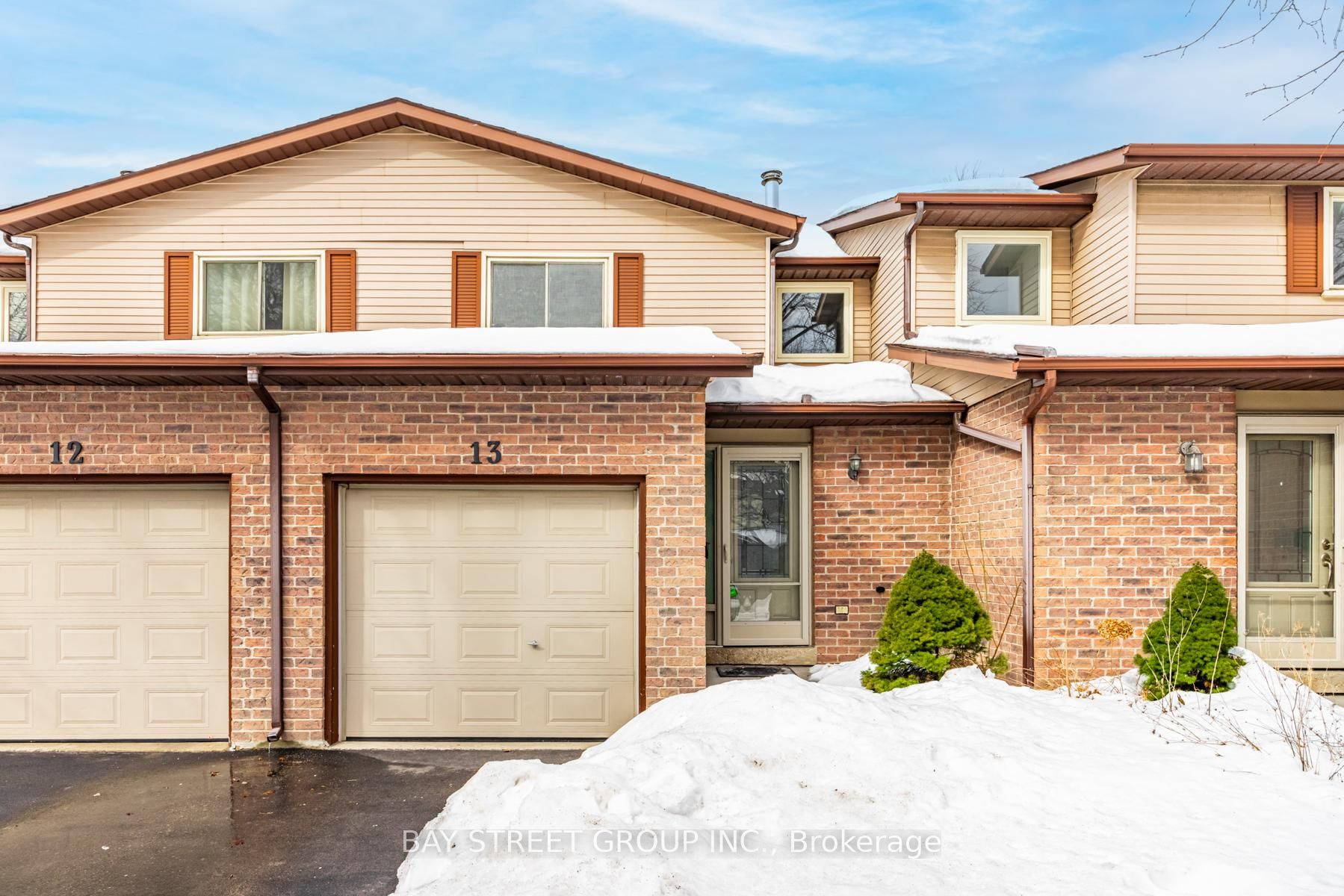 #13 - 1232 Guelph Line Property Photo 2