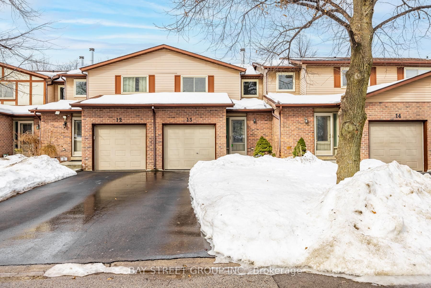 #13 - 1232 Guelph Line Property Photo 3