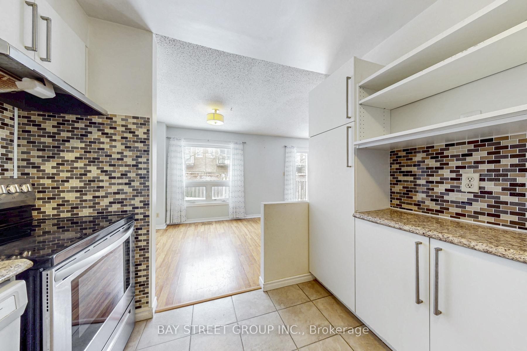 #13 - 1232 Guelph Line Property Photo 8