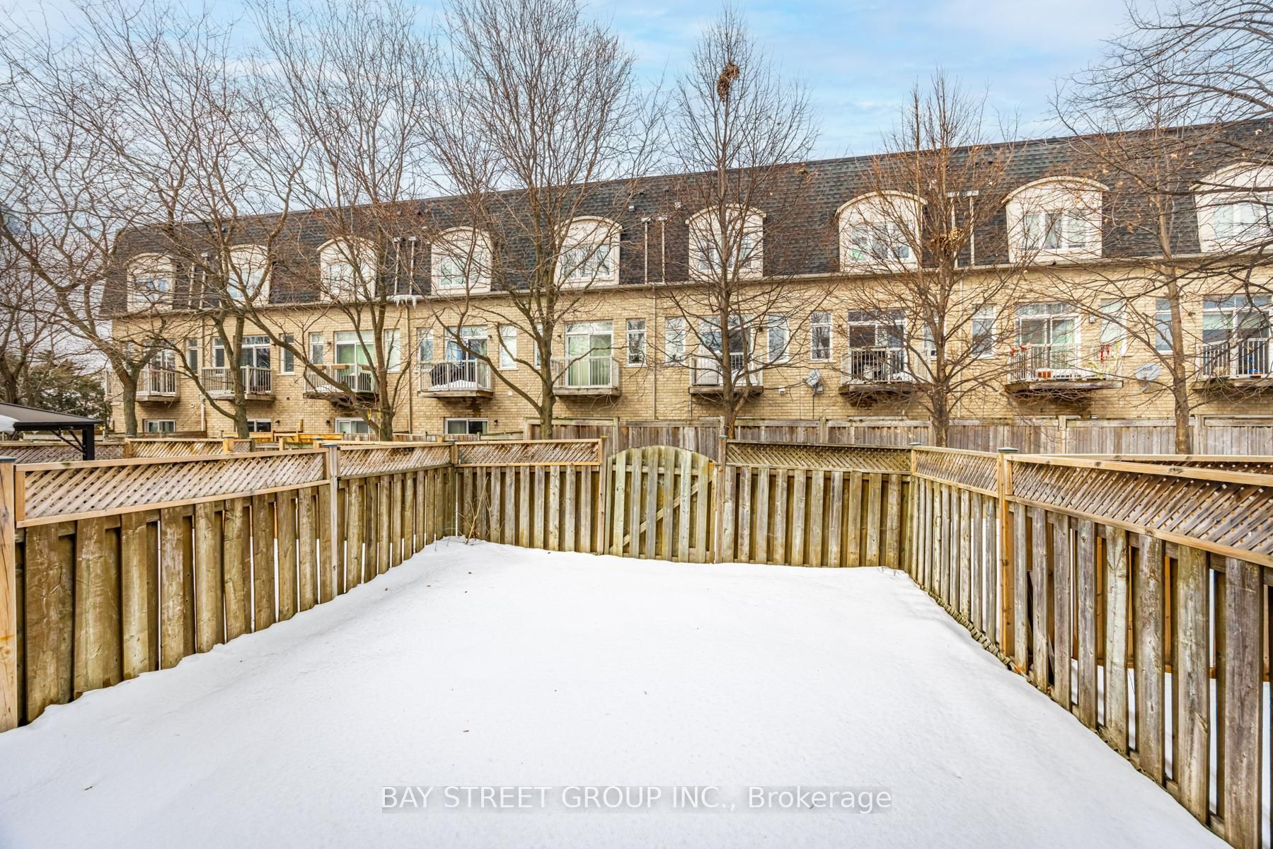 #13 - 1232 Guelph Line Property Photo 32